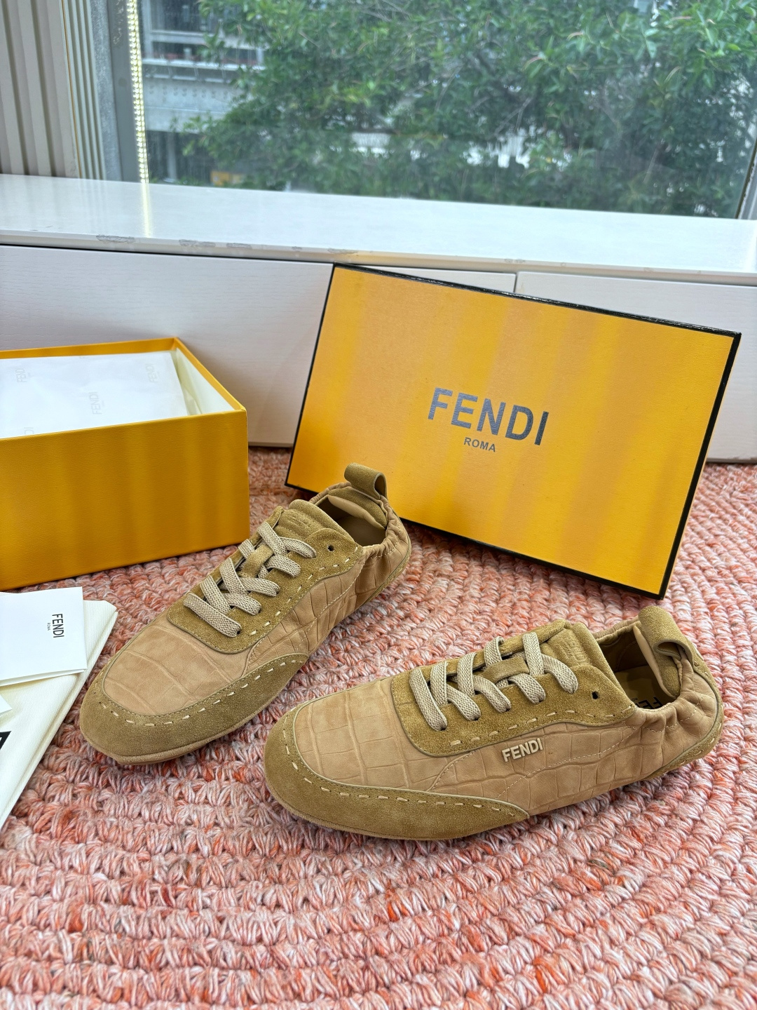 🌾G036Fendi芬迪 最新Fit系列 系带 松紧 芭蕾舞鞋 休闲鞋‼️ FENDI Fit系带低帮鞋