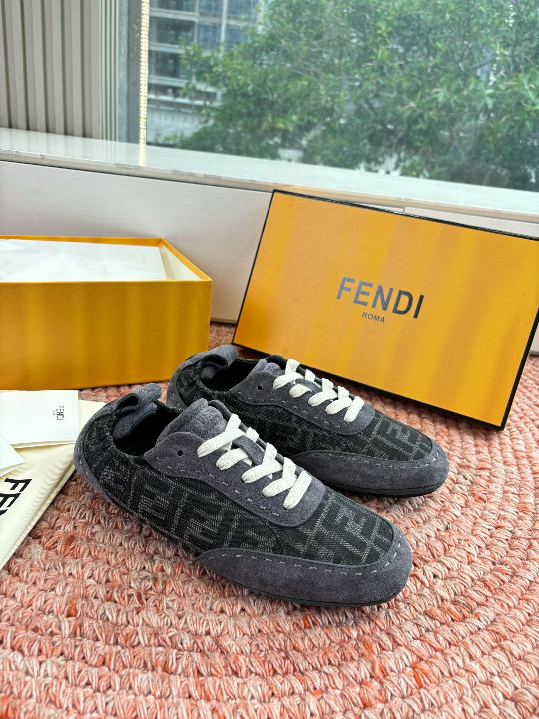 🌾G036Fendi芬迪 最新Fit系列 系带 松紧 芭蕾舞鞋 休闲鞋‼️ FENDI Fit系带低帮鞋