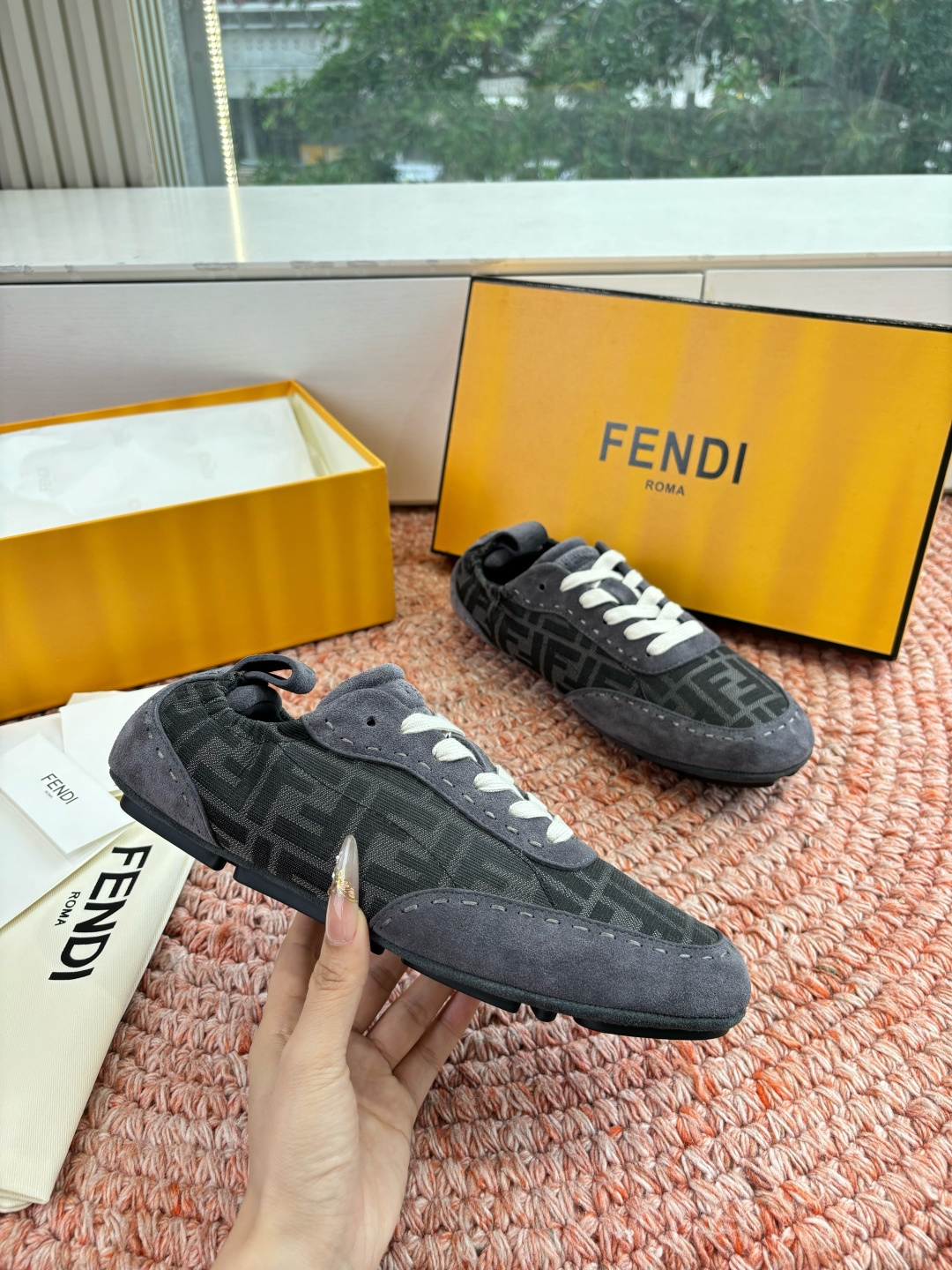 🌾G036Fendi芬迪 最新Fit系列 系带 松紧 芭蕾舞鞋 休闲鞋‼️ FENDI Fit系带低帮鞋