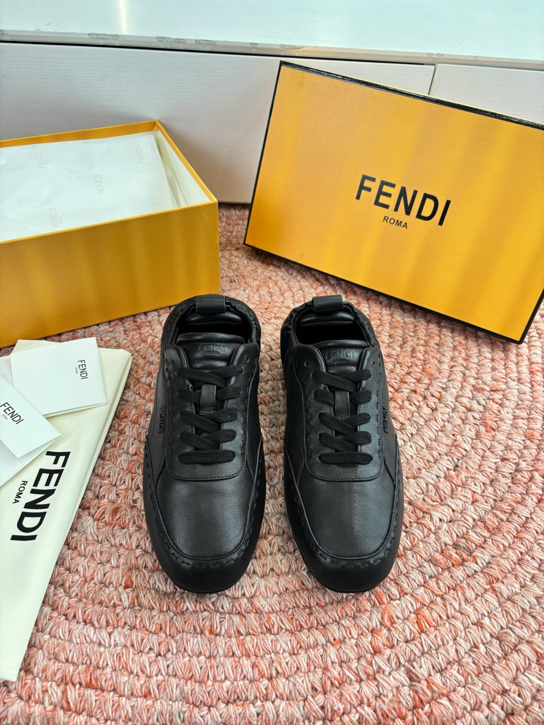 🌾G036Fendi芬迪 最新Fit系列 系带 松紧 芭蕾舞鞋 休闲鞋‼️ FENDI Fit系带低帮鞋