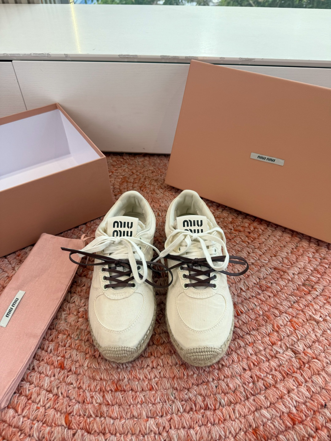 🌾G027顶级品质Miumiu 2026秋冬新款 编织麻绳渔夫鞋新走秀系列 经典升级 舒适度与时髦度并存