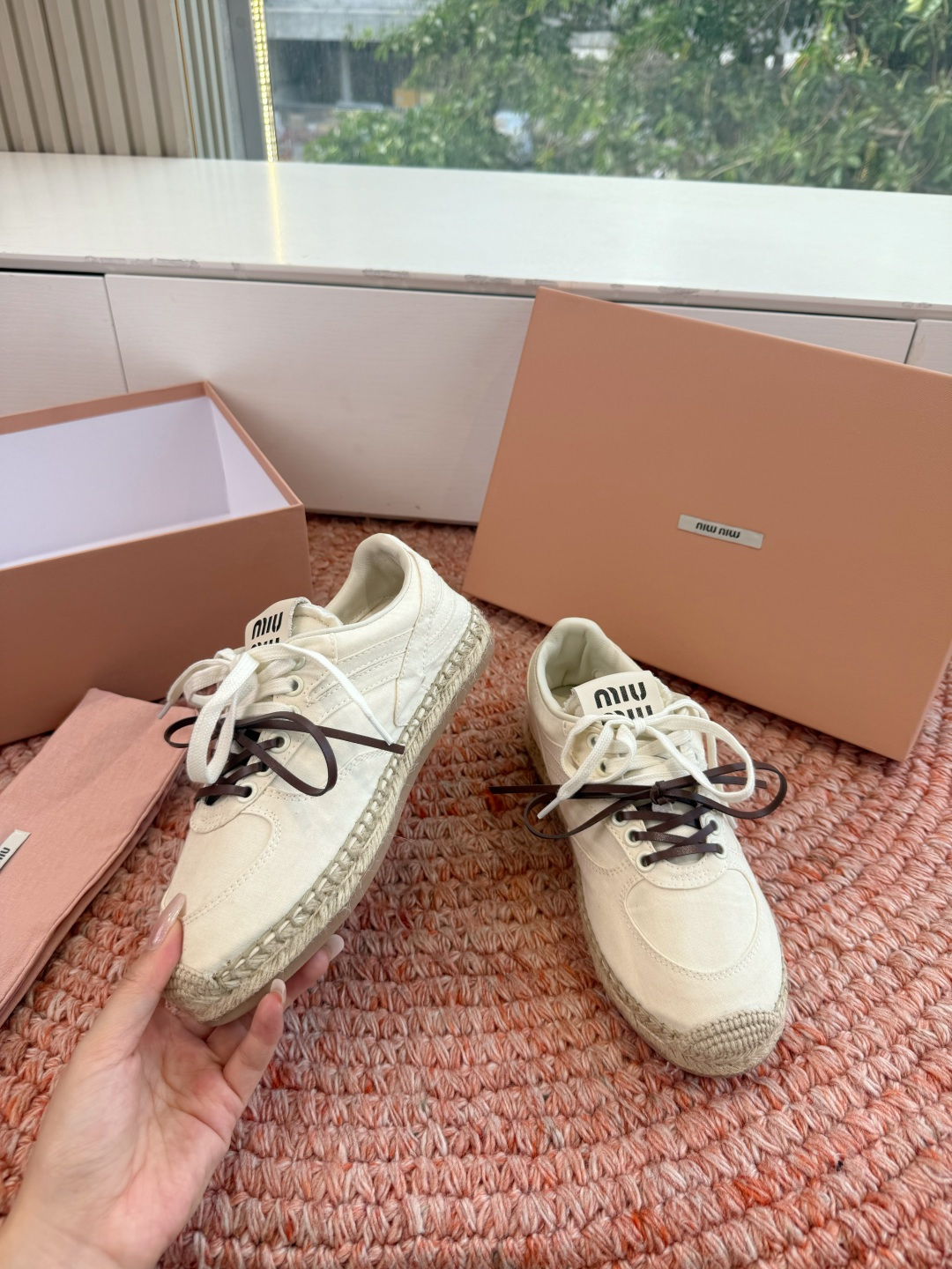 🌾G027顶级品质Miumiu 2026秋冬新款 编织麻绳渔夫鞋新走秀系列 经典升级 舒适度与时髦度并存