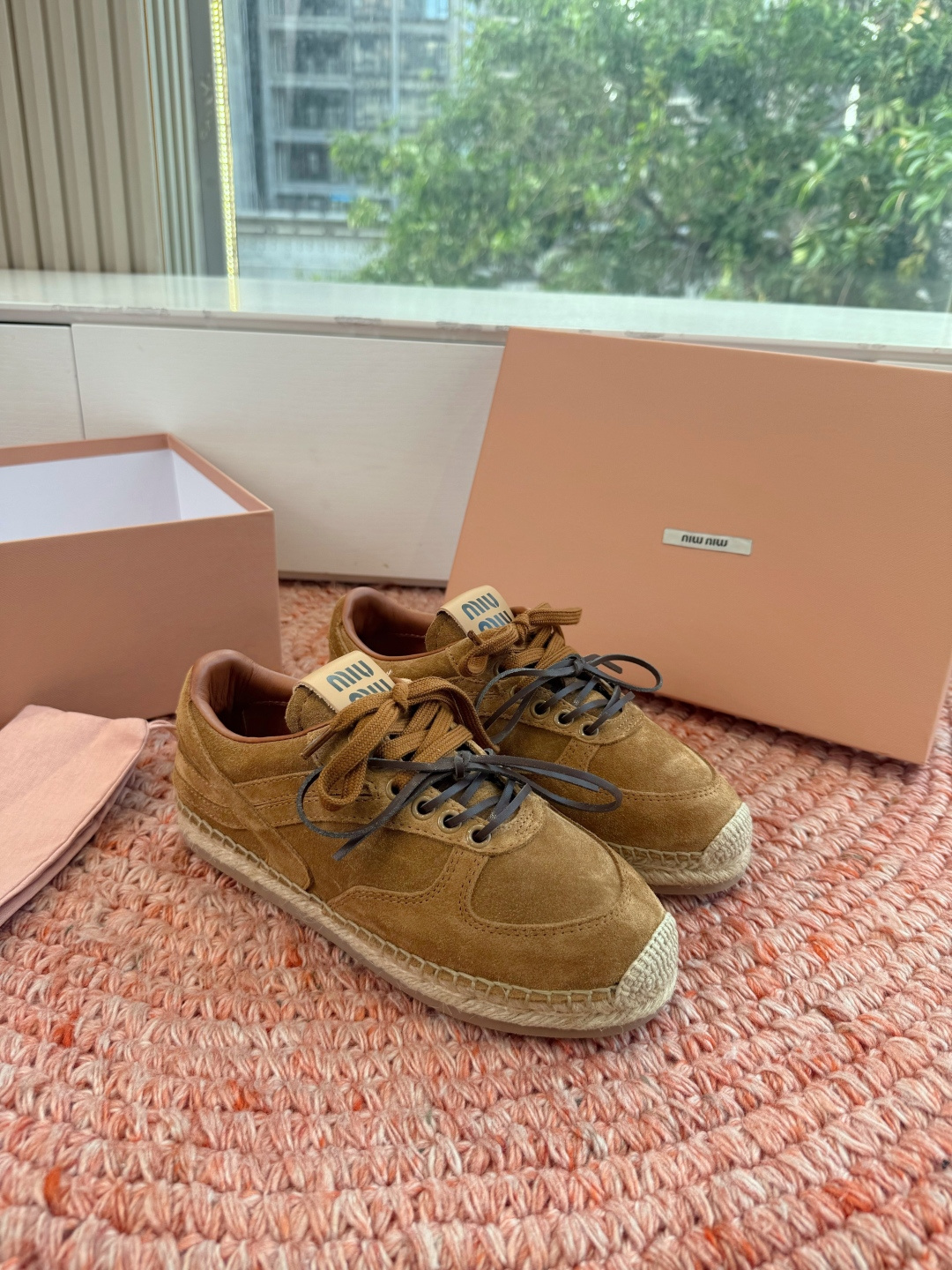 🌾G027顶级品质Miumiu 2026秋冬新款 编织麻绳渔夫鞋新走秀系列 经典升级 舒适度与时髦度并存