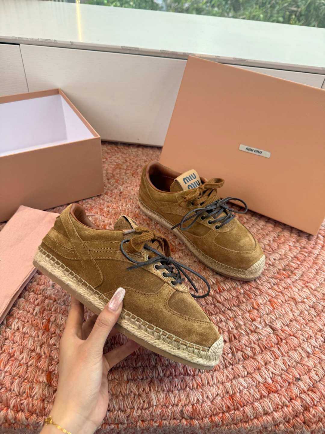 🌾G027顶级品质Miumiu 2026秋冬新款 编织麻绳渔夫鞋新走秀系列 经典升级 舒适度与时髦度并存