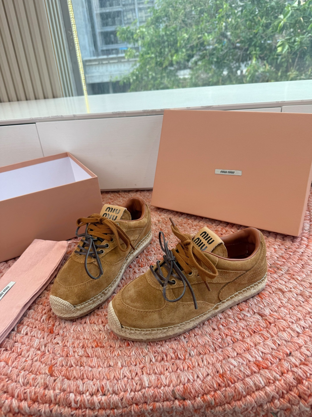 🌾G027顶级品质Miumiu 2026秋冬新款 编织麻绳渔夫鞋新走秀系列 经典升级 舒适度与时髦度并存