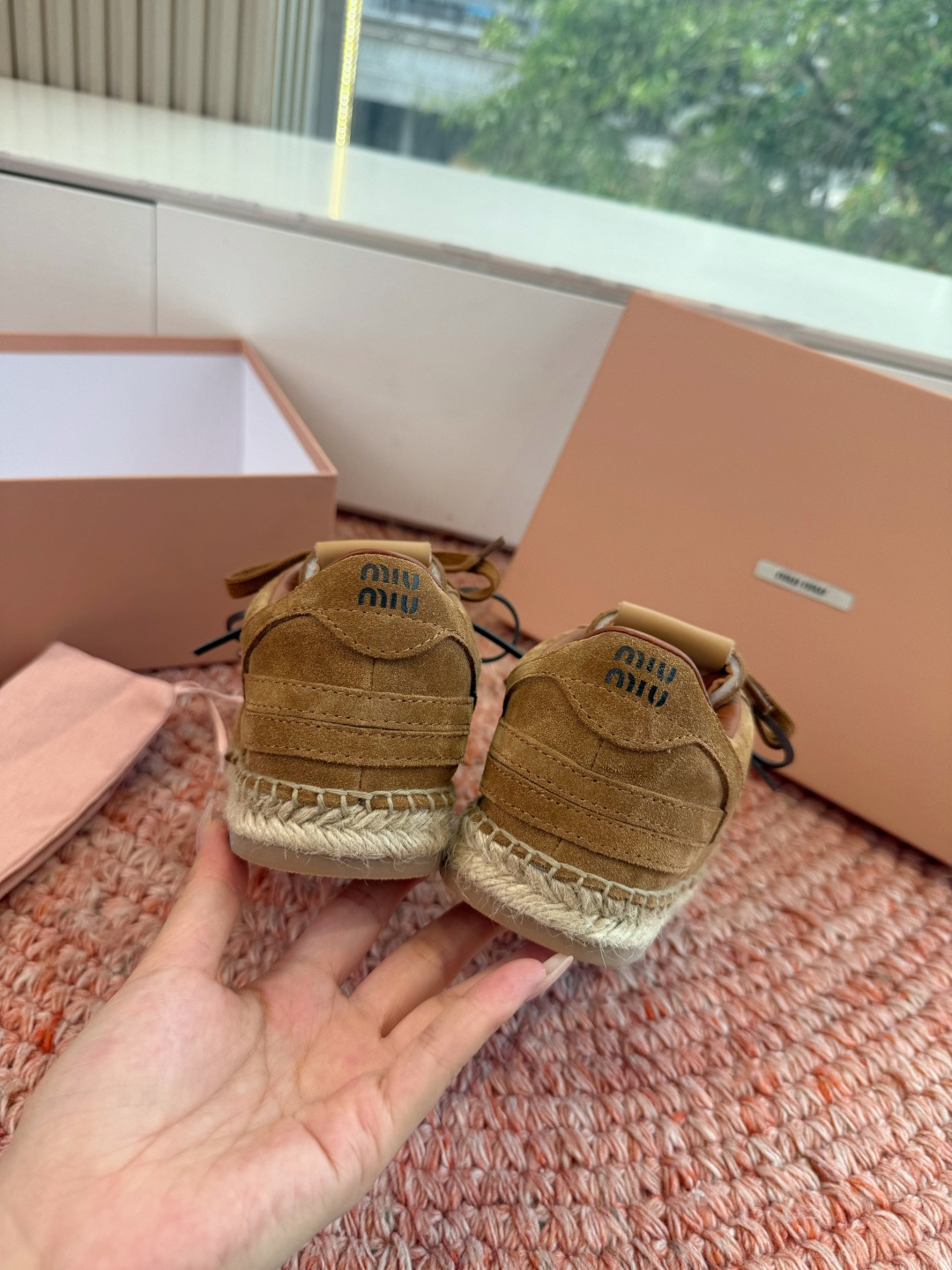 🌾G027顶级品质Miumiu 2026秋冬新款 编织麻绳渔夫鞋新走秀系列 经典升级 舒适度与时髦度并存