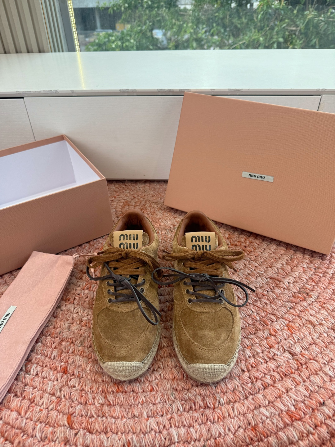 🌾G027顶级品质Miumiu 2026秋冬新款 编织麻绳渔夫鞋新走秀系列 经典升级 舒适度与时髦度并存