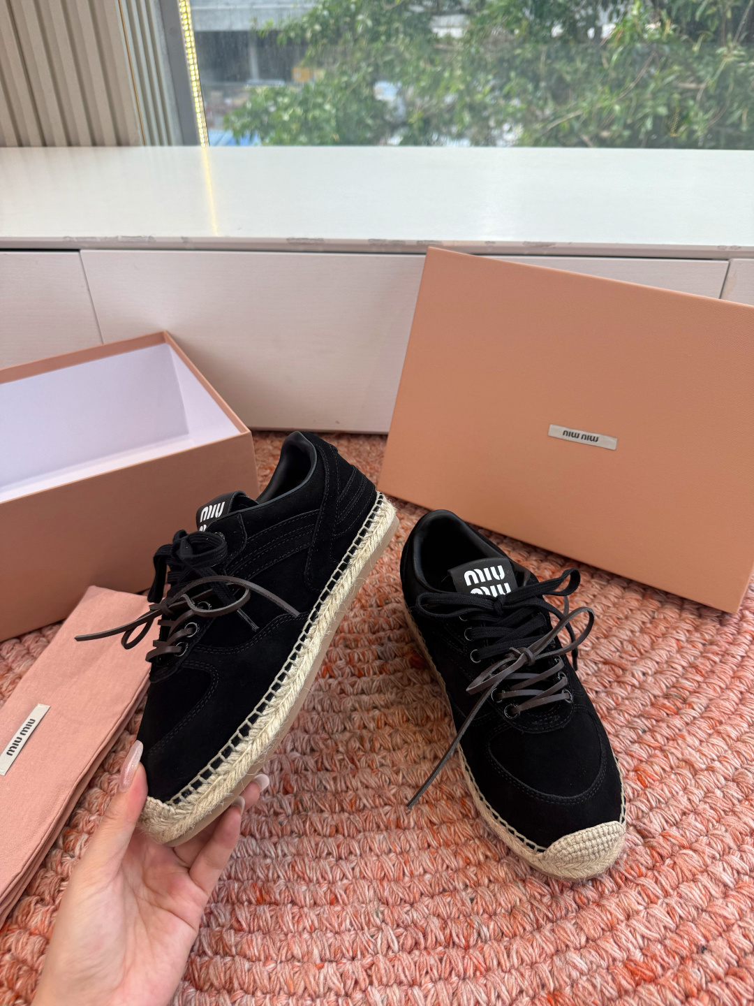 🌾G027顶级品质Miumiu 2026秋冬新款 编织麻绳渔夫鞋新走秀系列 经典升级 舒适度与时髦度并存