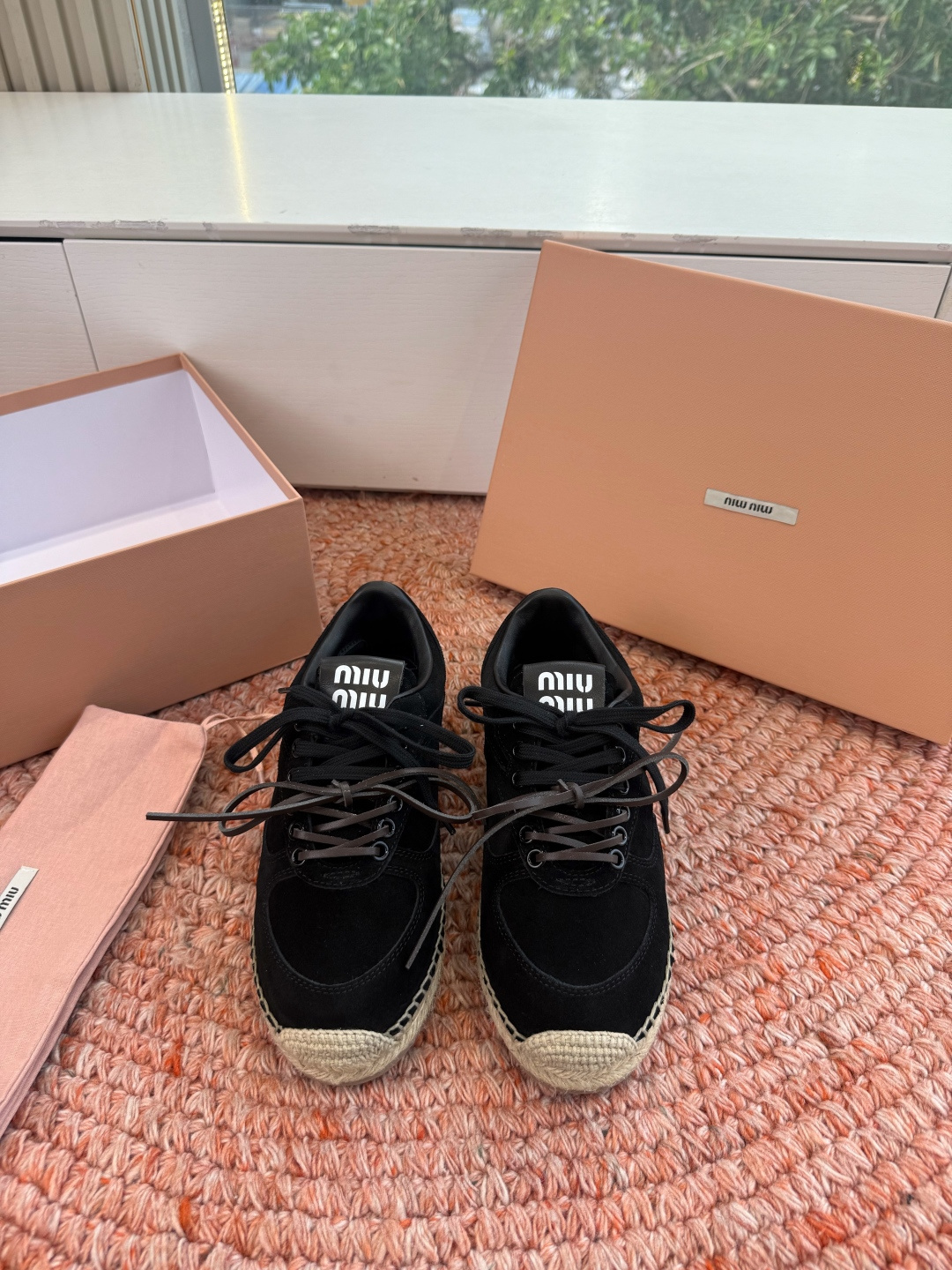 🌾G027顶级品质Miumiu 2026秋冬新款 编织麻绳渔夫鞋新走秀系列 经典升级 舒适度与时髦度并存