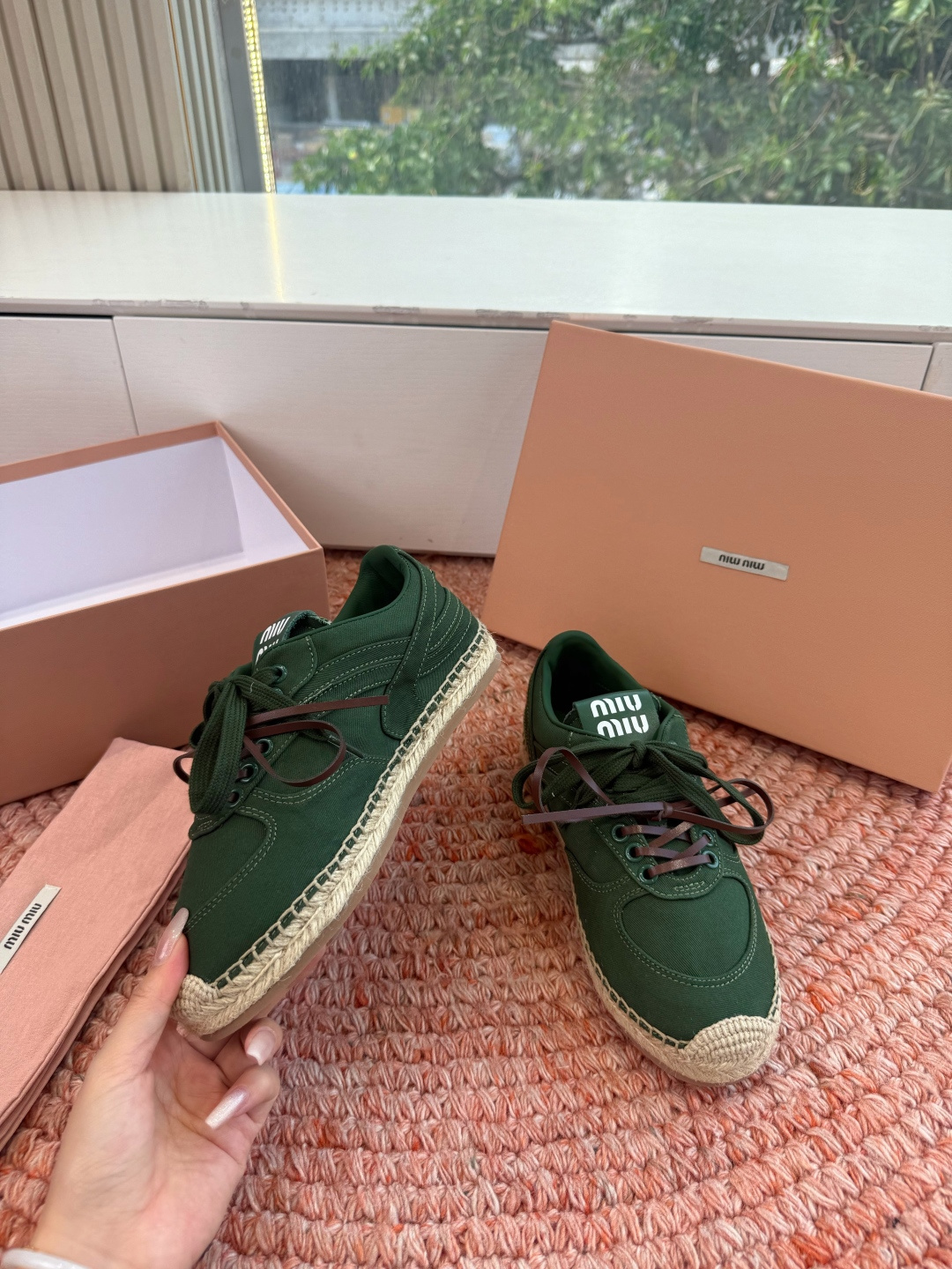 🌾G027顶级品质Miumiu 2026秋冬新款 编织麻绳渔夫鞋新走秀系列 经典升级 舒适度与时髦度并存