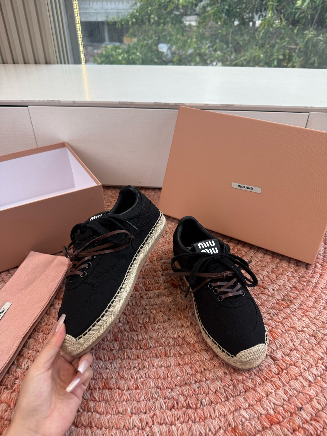 🌾G027顶级品质Miumiu 2026秋冬新款 编织麻绳渔夫鞋新走秀系列 经典升级 舒适度与时髦度并存