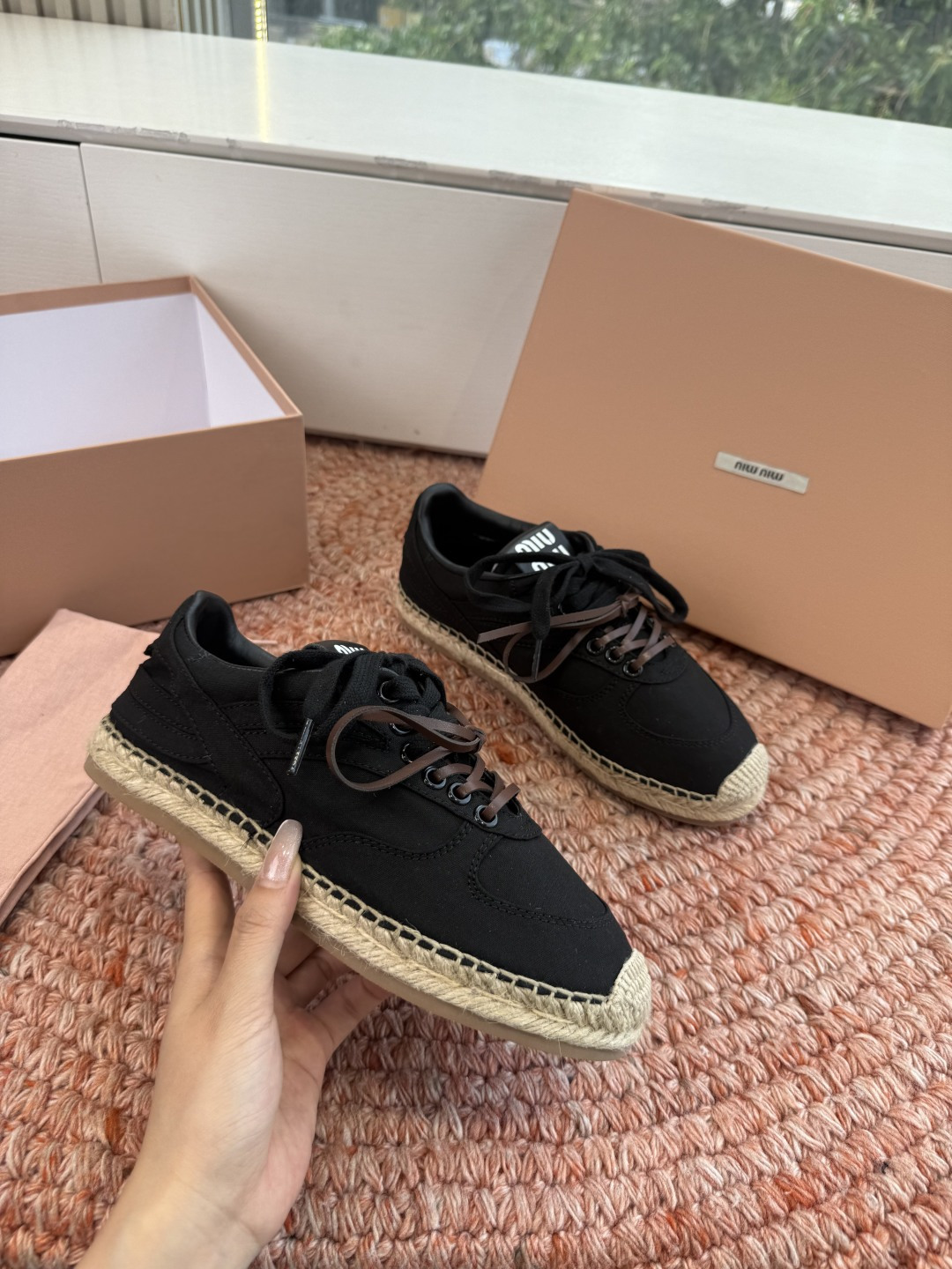 🌾G027顶级品质Miumiu 2026秋冬新款 编织麻绳渔夫鞋新走秀系列 经典升级 舒适度与时髦度并存