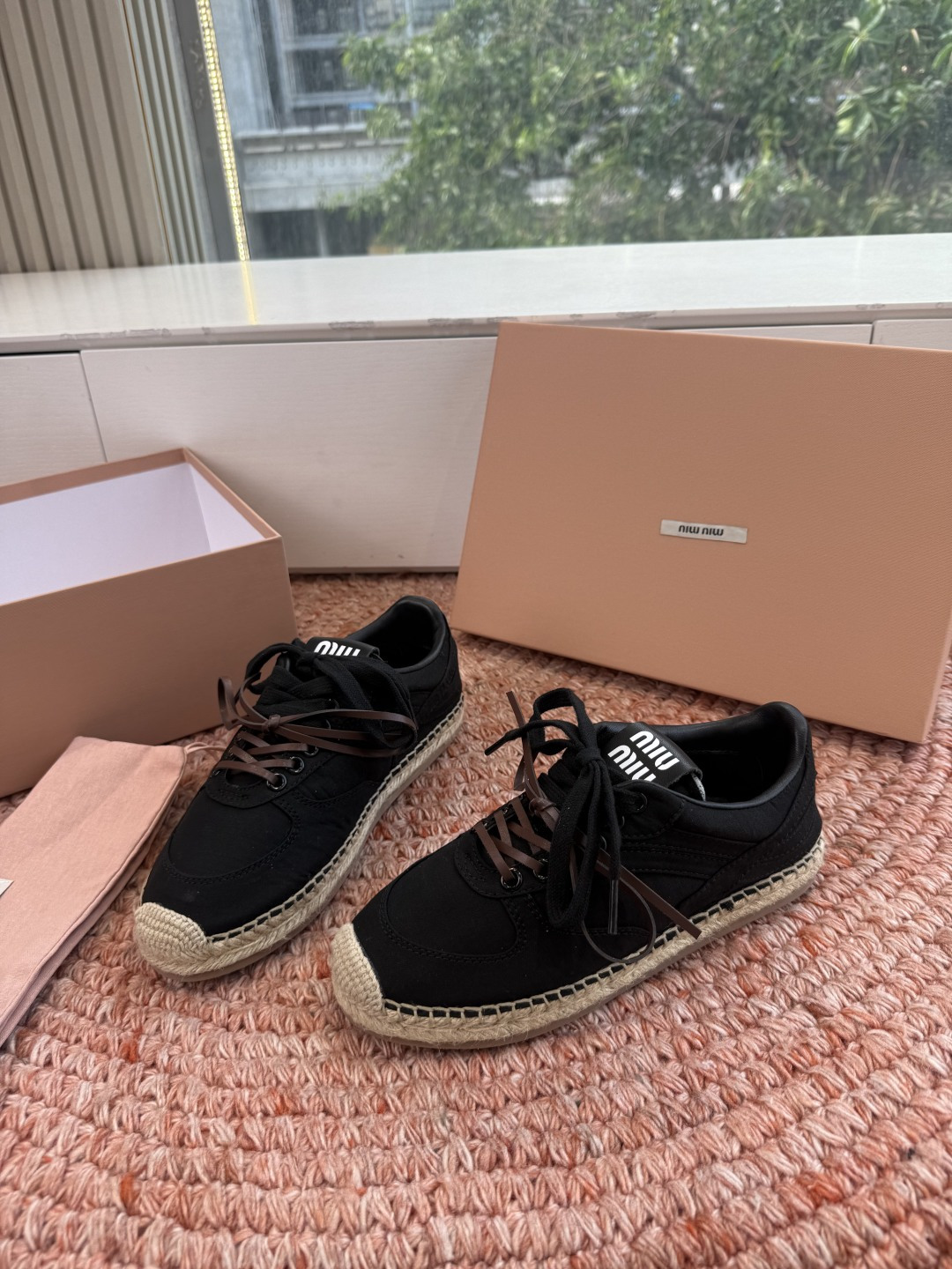 🌾G027顶级品质Miumiu 2026秋冬新款 编织麻绳渔夫鞋新走秀系列 经典升级 舒适度与时髦度并存