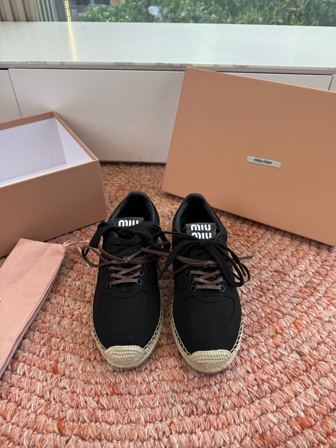 🌾G027顶级品质Miumiu 2026秋冬新款 编织麻绳渔夫鞋新走秀系列 经典升级 舒适度与时髦度并存