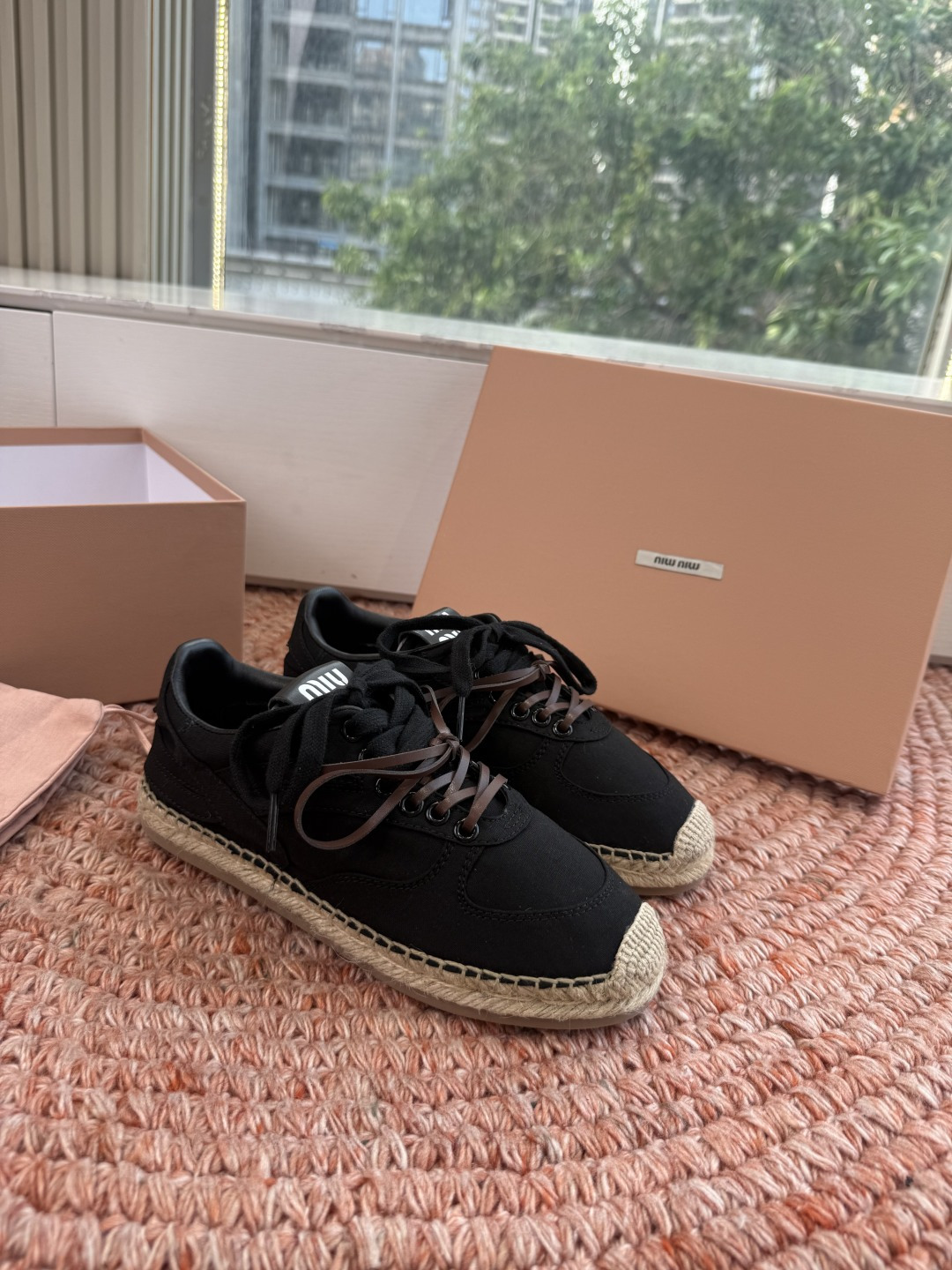 🌾G027顶级品质Miumiu 2026秋冬新款 编织麻绳渔夫鞋新走秀系列 经典升级 舒适度与时髦度并存