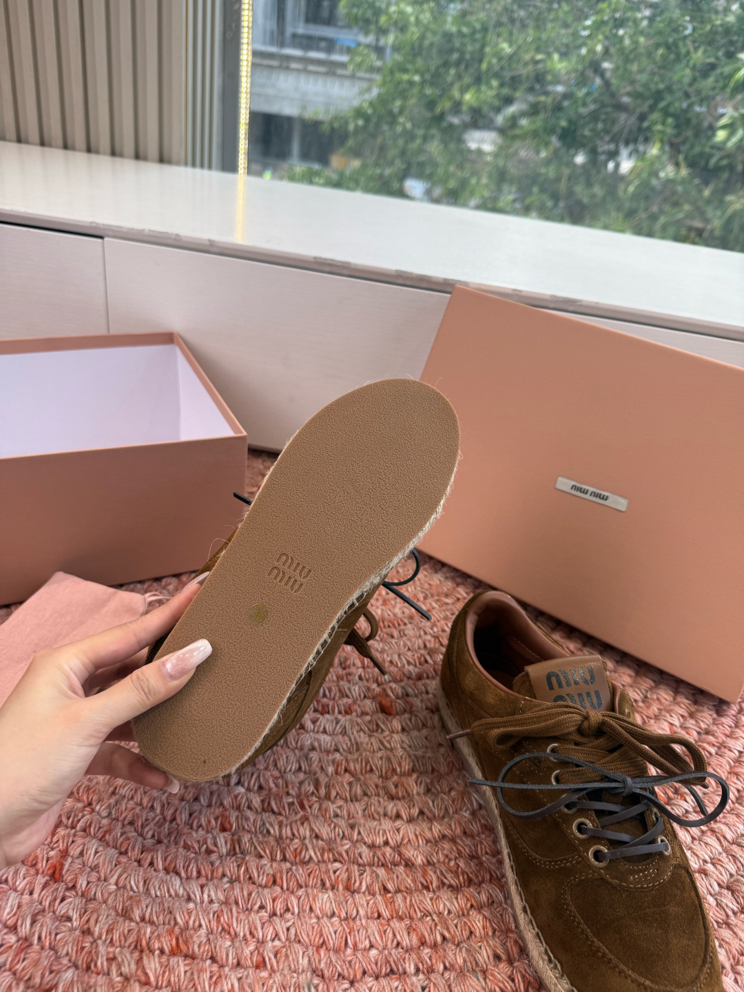 🌾G027顶级品质Miumiu 2026秋冬新款 编织麻绳渔夫鞋新走秀系列 经典升级 舒适度与时髦度并存