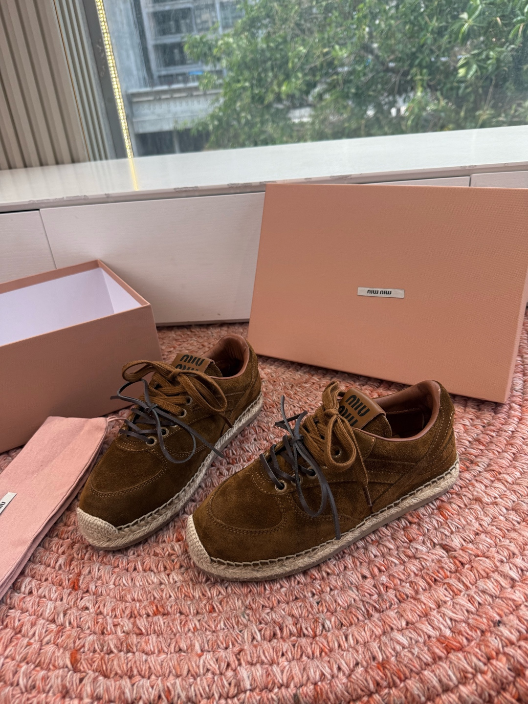 🌾G027顶级品质Miumiu 2026秋冬新款 编织麻绳渔夫鞋新走秀系列 经典升级 舒适度与时髦度并存