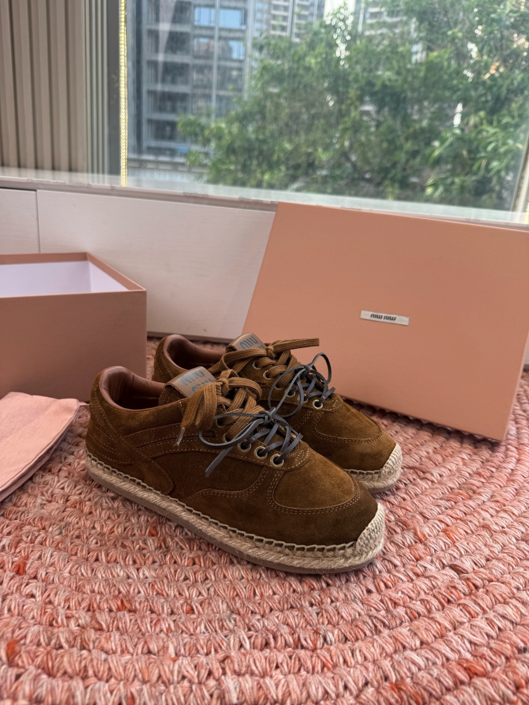 🌾G027顶级品质Miumiu 2026秋冬新款 编织麻绳渔夫鞋新走秀系列 经典升级 舒适度与时髦度并存