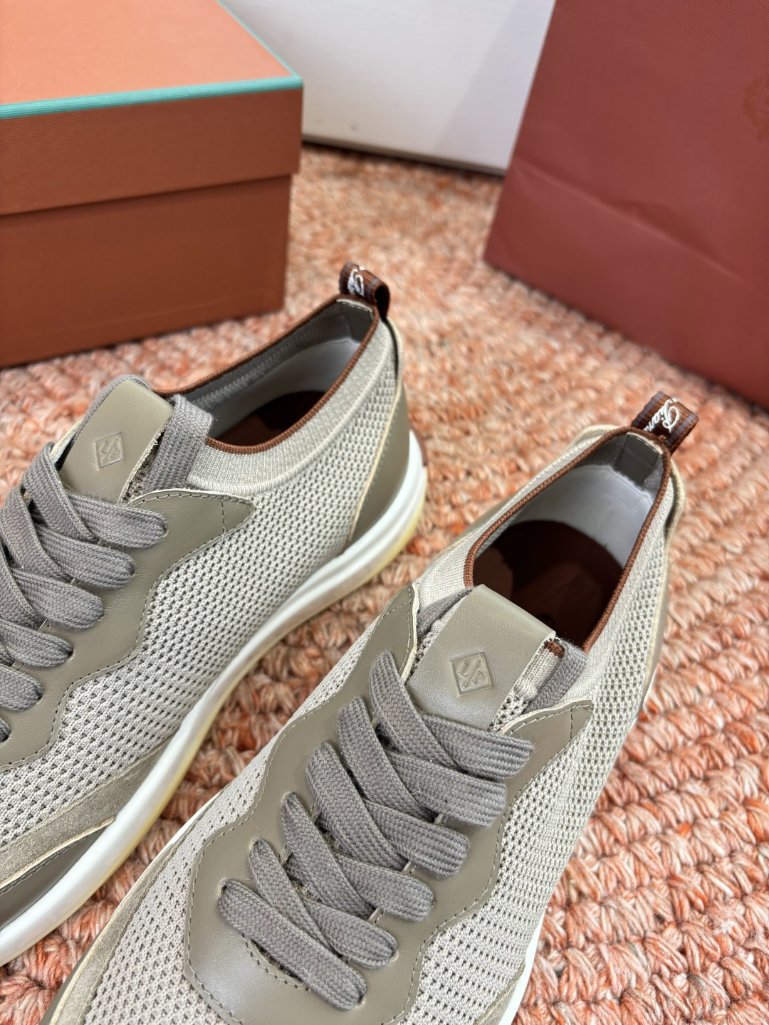 🌾G1991代购级现货Loro Pian*经典爆款lp德训鞋顶级版本厚底休闲原来这就是传说走两万步都不会