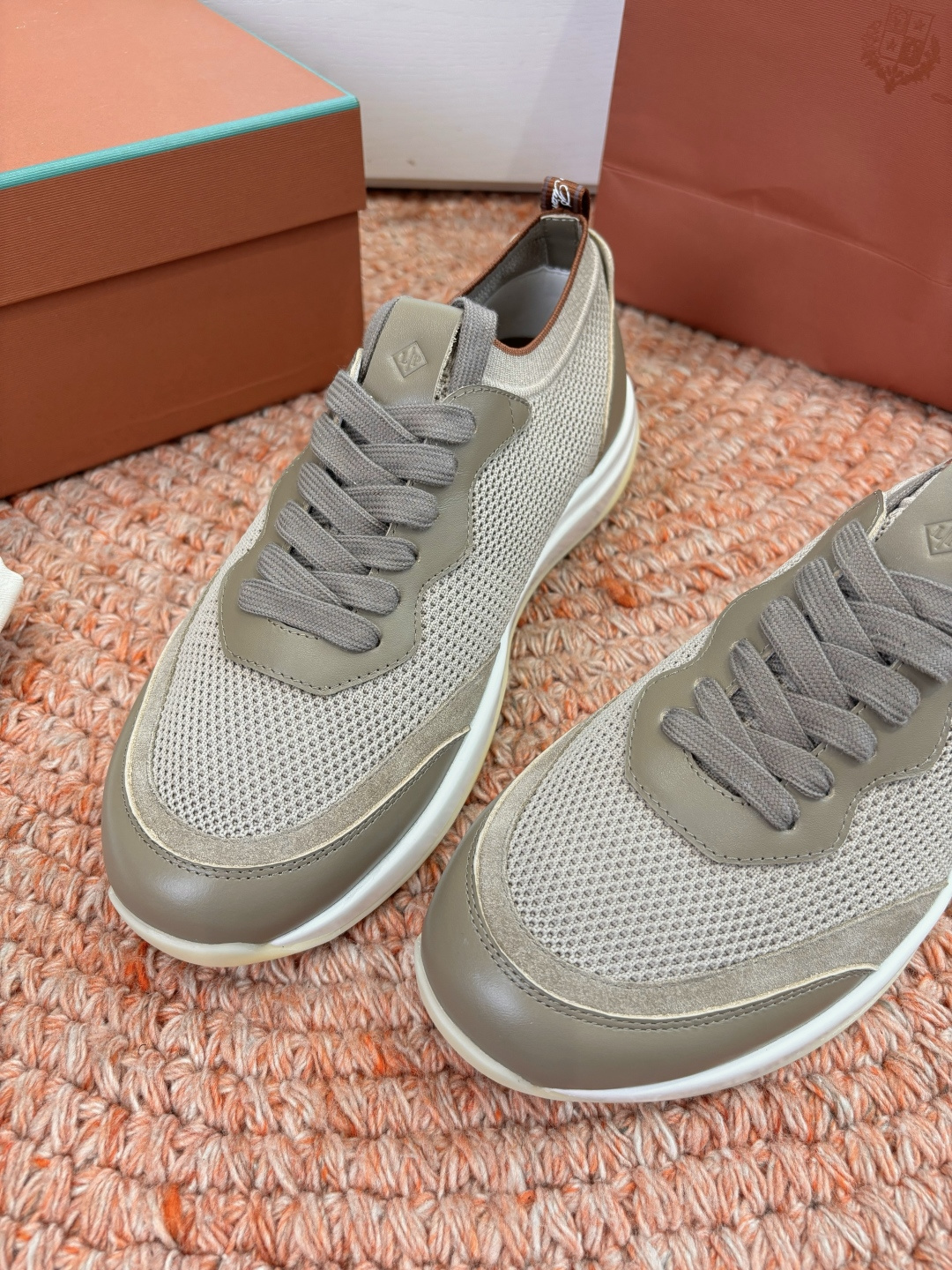 🌾G1991代购级现货Loro Pian*经典爆款lp德训鞋顶级版本厚底休闲原来这就是传说走两万步都不会