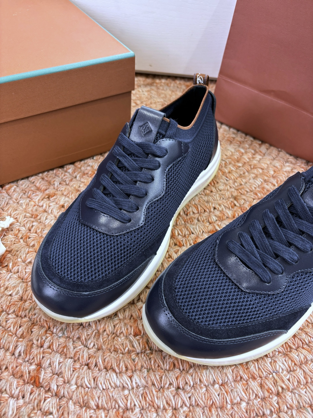 🌾G1991代购级现货Loro Pian*经典爆款lp德训鞋顶级版本厚底休闲原来这就是传说走两万步都不会