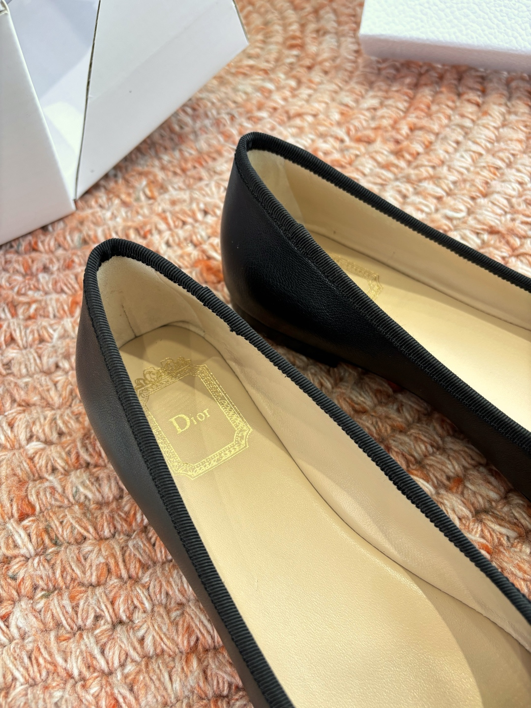 🌾G269所见即所得Dior迪奥2026春夏新款圆头玛丽珍平底单鞋鞋头CD扣装饰彰显品牌标志⚡满满的女人