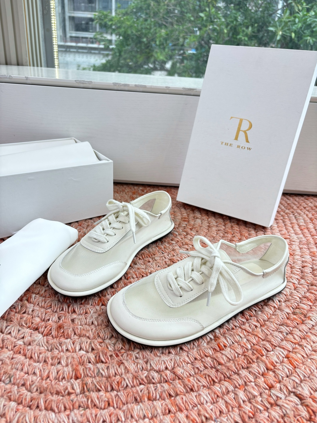 🌾G679所见即所得the ro*真皮圆头极简凉鞋真的是史上我穿过最最舒服的款式网纱玛丽珍乐福鞋太柔软啦