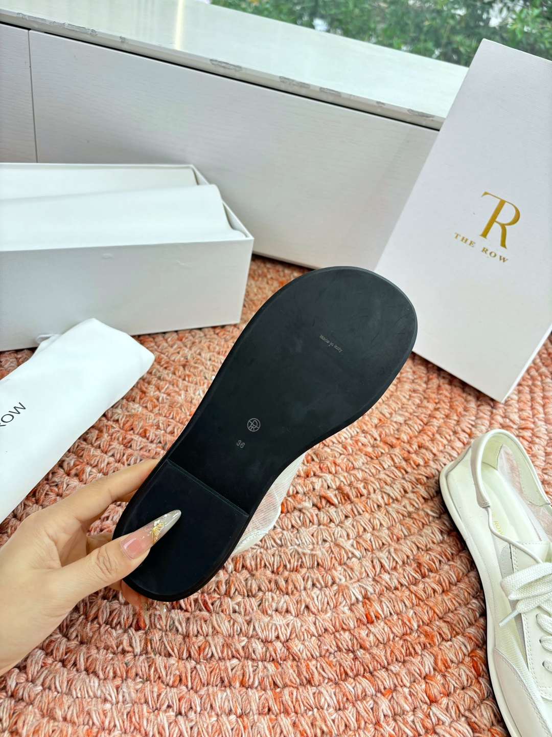 🌾G679所见即所得the ro*真皮圆头极简凉鞋真的是史上我穿过最最舒服的款式网纱玛丽珍乐福鞋太柔软啦