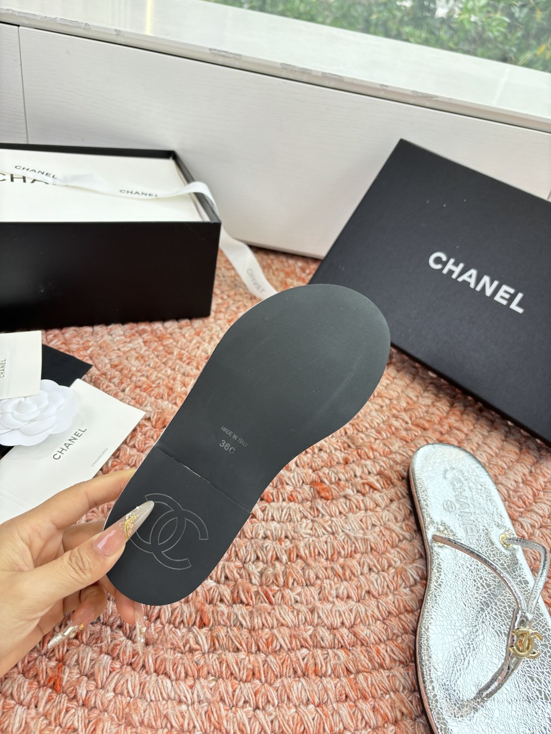 🌾G238😀顶级品质CHANE*｜小香2026走秀款夹脚拖鞋如果说季节有味道春夏应该是香香甜甜的人儿也跟