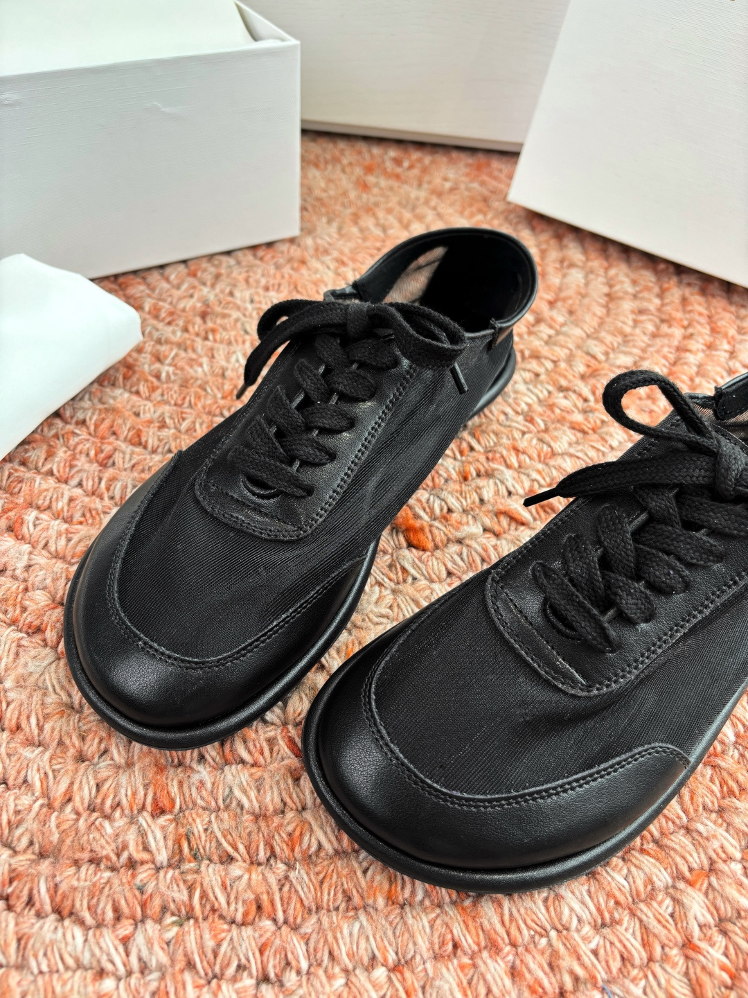 🌾G679所见即所得the ro*真皮圆头极简凉鞋真的是史上我穿过最最舒服的款式网纱玛丽珍乐福鞋太柔软啦