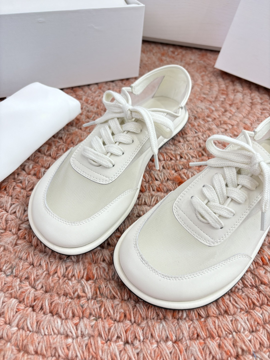 🌾G679所见即所得the ro*真皮圆头极简凉鞋真的是史上我穿过最最舒服的款式网纱玛丽珍乐福鞋太柔软啦