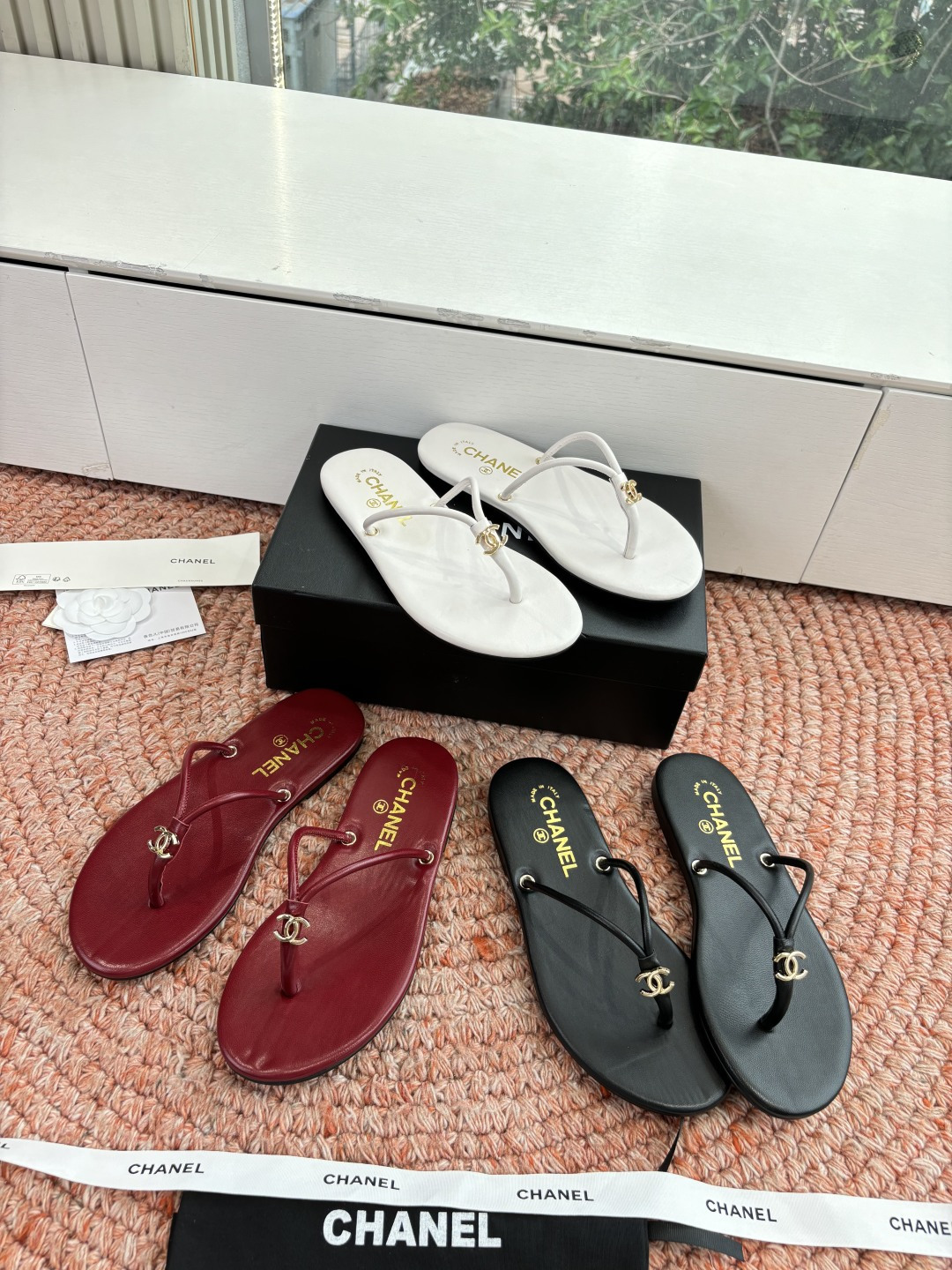 🌾G238😀顶级品质CHANE*｜小香2026走秀款夹脚拖鞋如果说季节有味道春夏应该是香香甜甜的人儿也跟