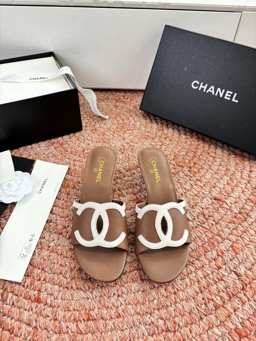 🌾G238😀顶级品质CHANE*｜小香2026走秀款猫跟双C如果说季节有味道春夏应该是香香甜甜的人儿也跟