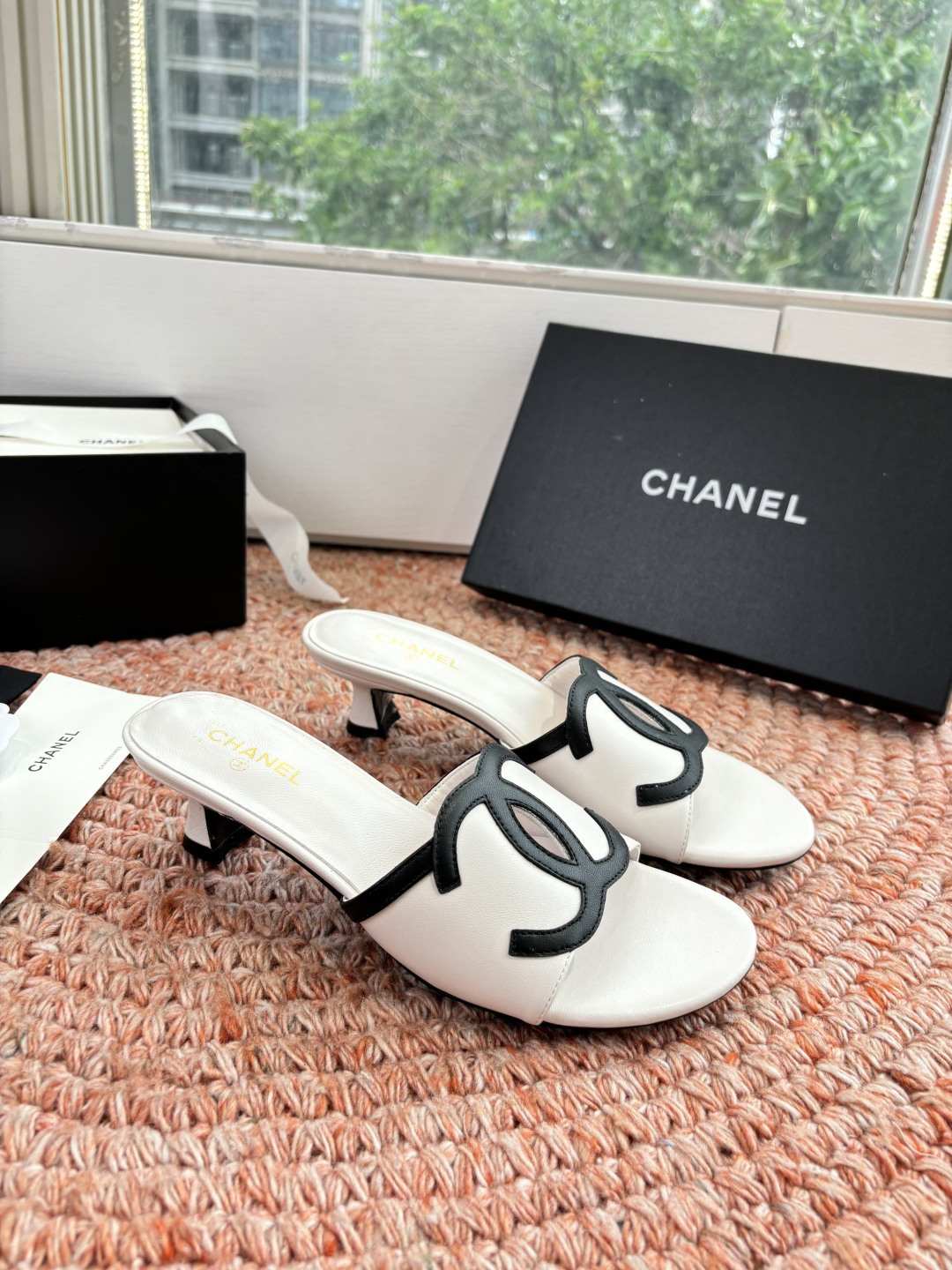 🌾G238😀顶级品质CHANE*｜小香2026走秀款猫跟双C如果说季节有味道春夏应该是香香甜甜的人儿也跟