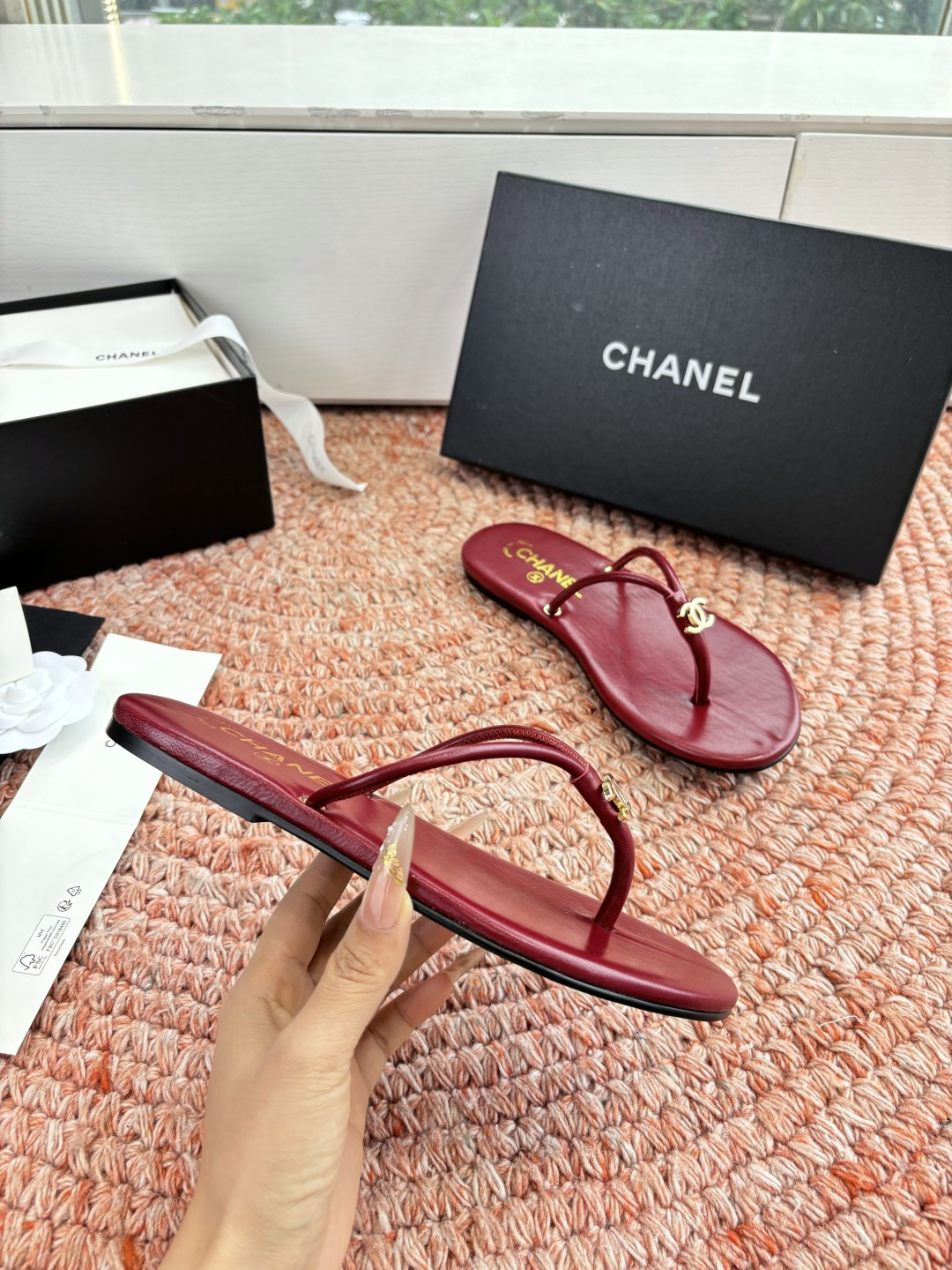 🌾G238😀顶级品质CHANE*｜小香2026走秀款夹脚拖鞋如果说季节有味道春夏应该是香香甜甜的人儿也跟