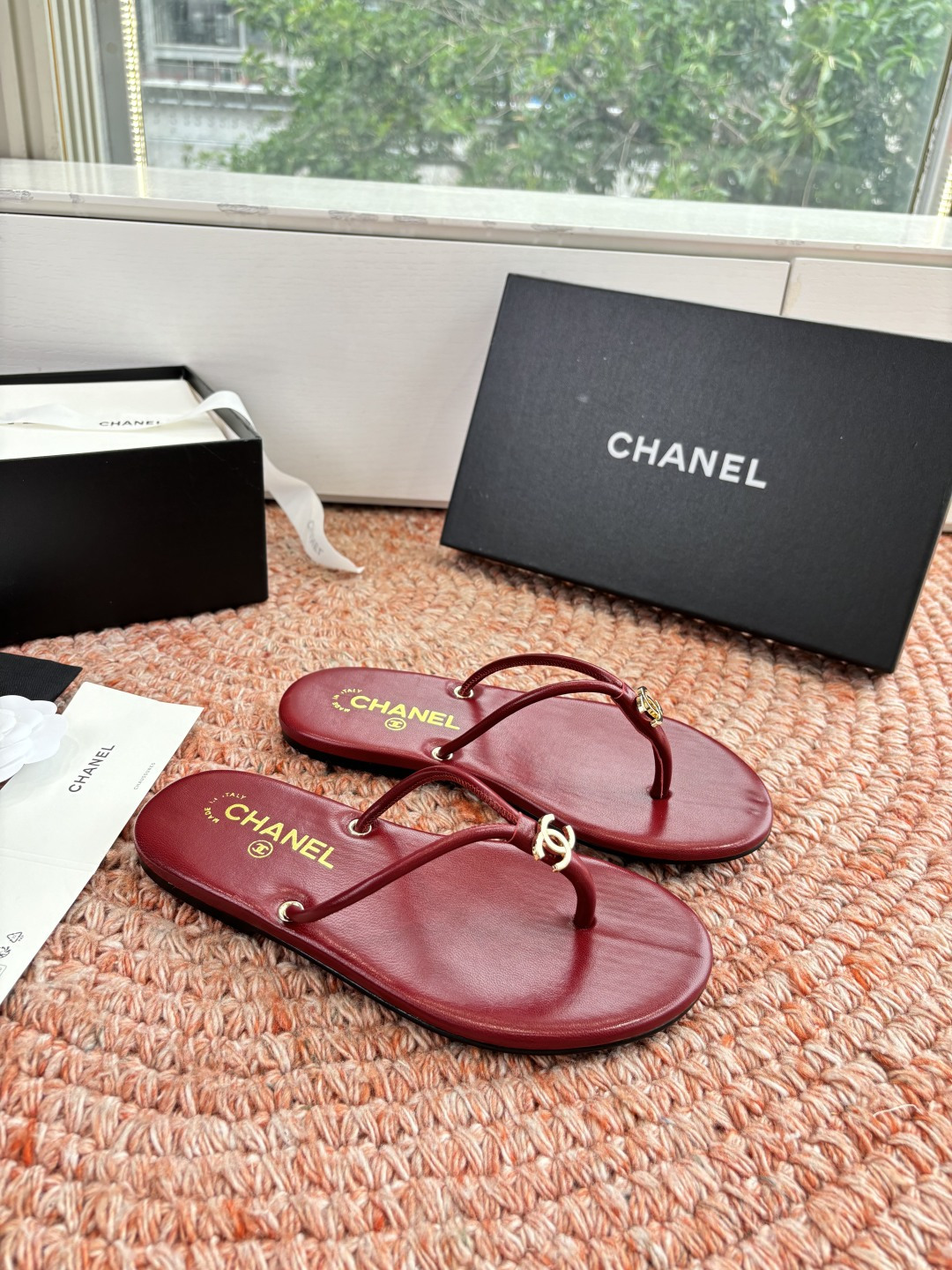 🌾G238😀顶级品质CHANE*｜小香2026走秀款夹脚拖鞋如果说季节有味道春夏应该是香香甜甜的人儿也跟