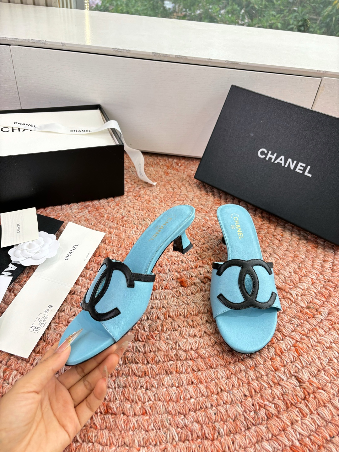 🌾G238😀顶级品质CHANE*｜小香2026走秀款猫跟双C如果说季节有味道春夏应该是香香甜甜的人儿也跟