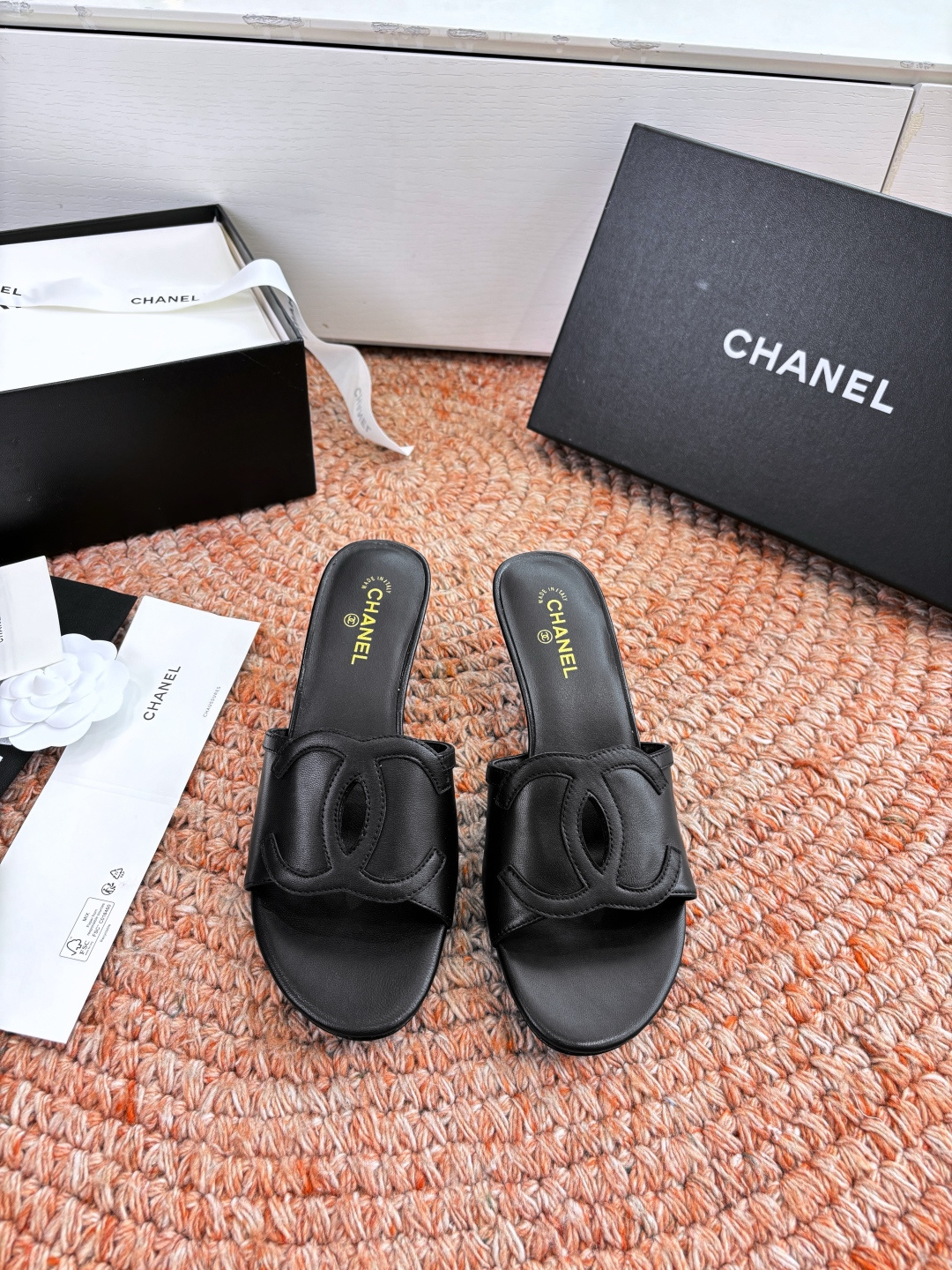 🌾G238😀顶级品质CHANE*｜小香2026走秀款猫跟双C如果说季节有味道春夏应该是香香甜甜的人儿也跟