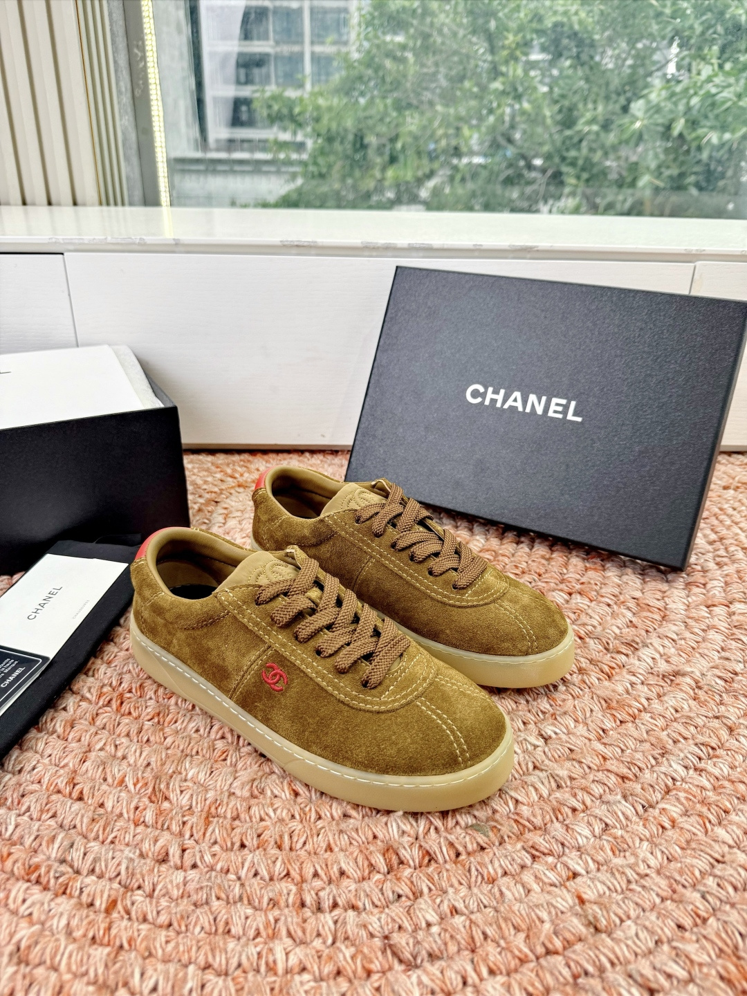 P🌾G059😀所见即所得CHANEL/香奈儿2026新款小香风麂皮圆头熊运动鞋时尚增高鞋休闲鞋面料：进口