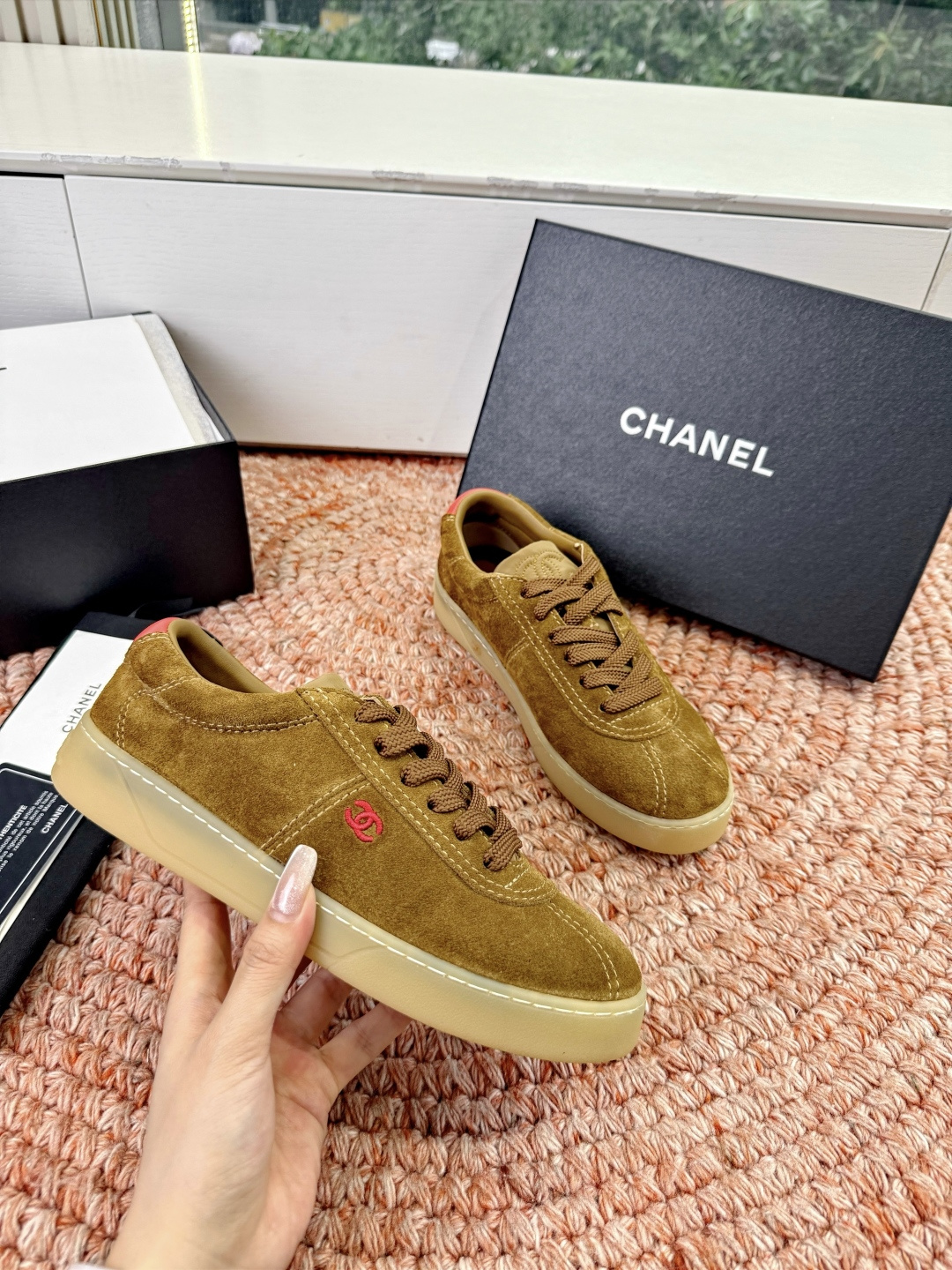 P🌾G059😀所见即所得CHANEL/香奈儿2026新款小香风麂皮圆头熊运动鞋时尚增高鞋休闲鞋面料：进口