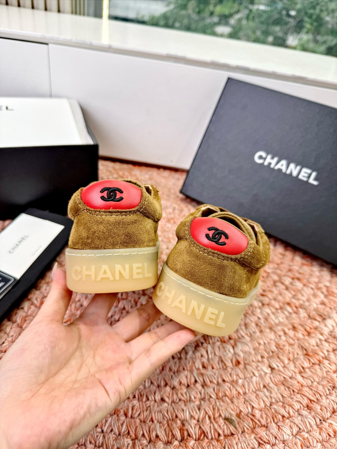 P🌾G059😀所见即所得CHANEL/香奈儿2026新款小香风麂皮圆头熊运动鞋时尚增高鞋休闲鞋面料：进口