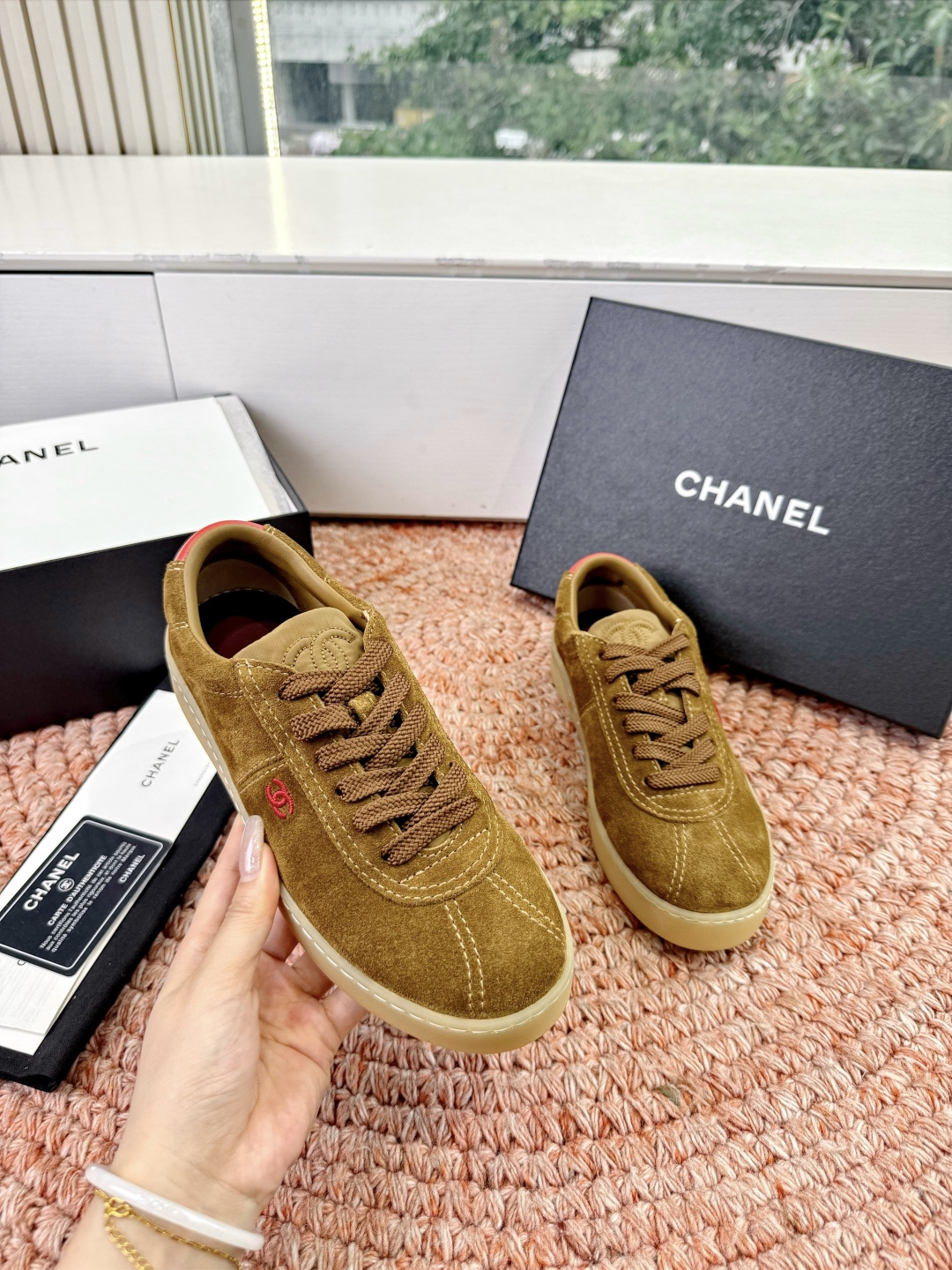 P🌾G059😀所见即所得CHANEL/香奈儿2026新款小香风麂皮圆头熊运动鞋时尚增高鞋休闲鞋面料：进口