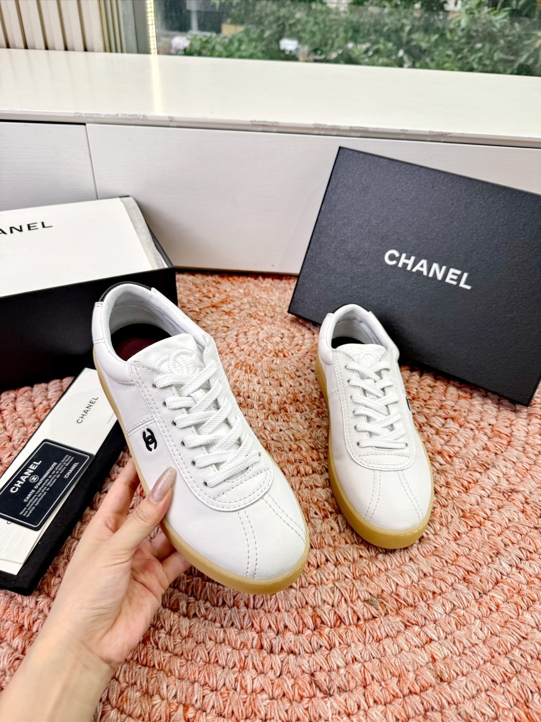 P🌾G059😀所见即所得CHANEL/香奈儿2026新款小香风麂皮圆头熊运动鞋时尚增高鞋休闲鞋面料：进口