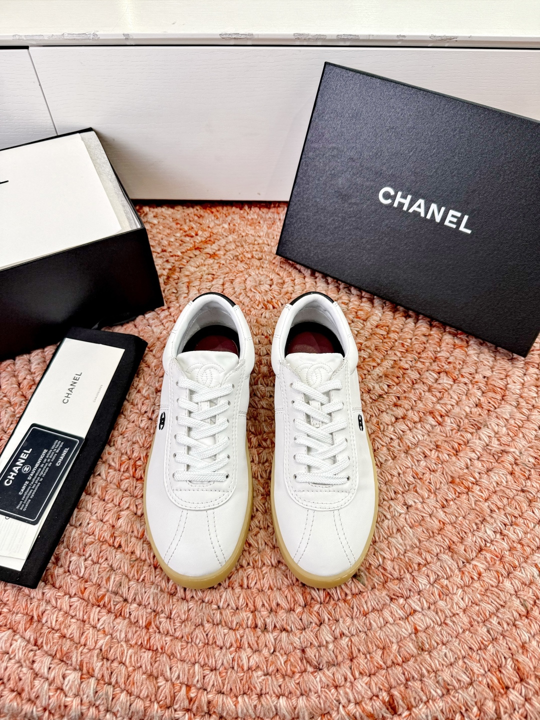 P🌾G059😀所见即所得CHANEL/香奈儿2026新款小香风麂皮圆头熊运动鞋时尚增高鞋休闲鞋面料：进口