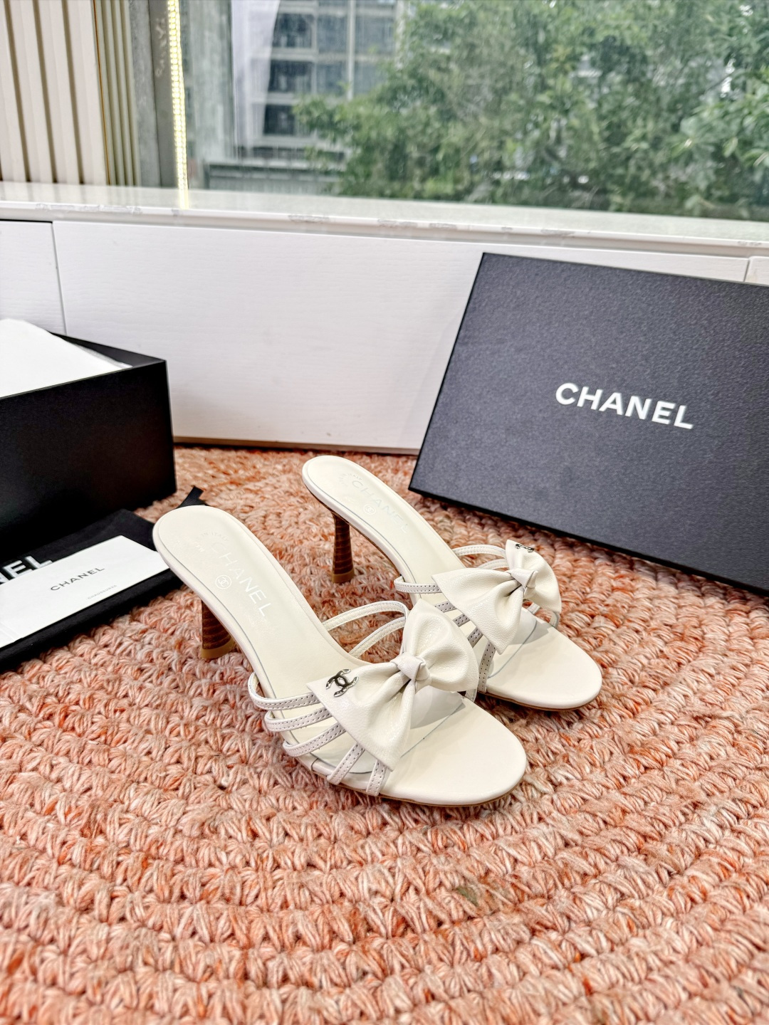🌾G030😀顶级品质CHANE*｜小香2026走秀款猫跟蝴蝶结尖头高跟鞋如果说季节有味道春夏应该是香香甜