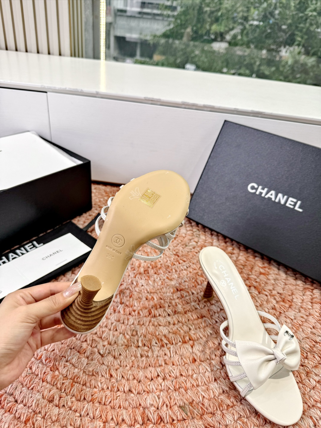 🌾G030😀顶级品质CHANE*｜小香2026走秀款猫跟蝴蝶结尖头高跟鞋如果说季节有味道春夏应该是香香甜