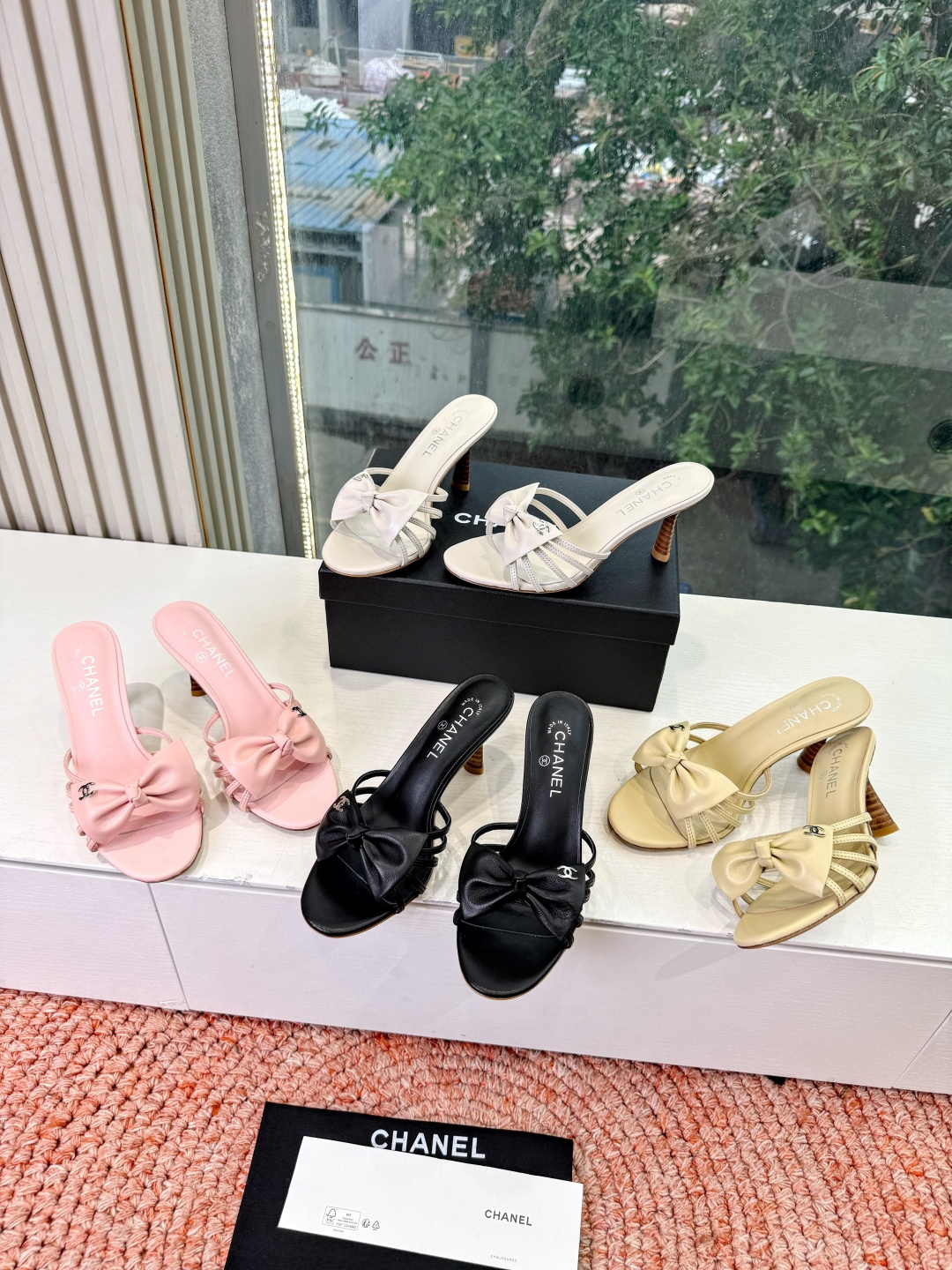 🌾G030😀顶级品质CHANE*｜小香2026走秀款猫跟蝴蝶结圆头高跟鞋凉鞋单鞋如果说季节有味道春夏应该
