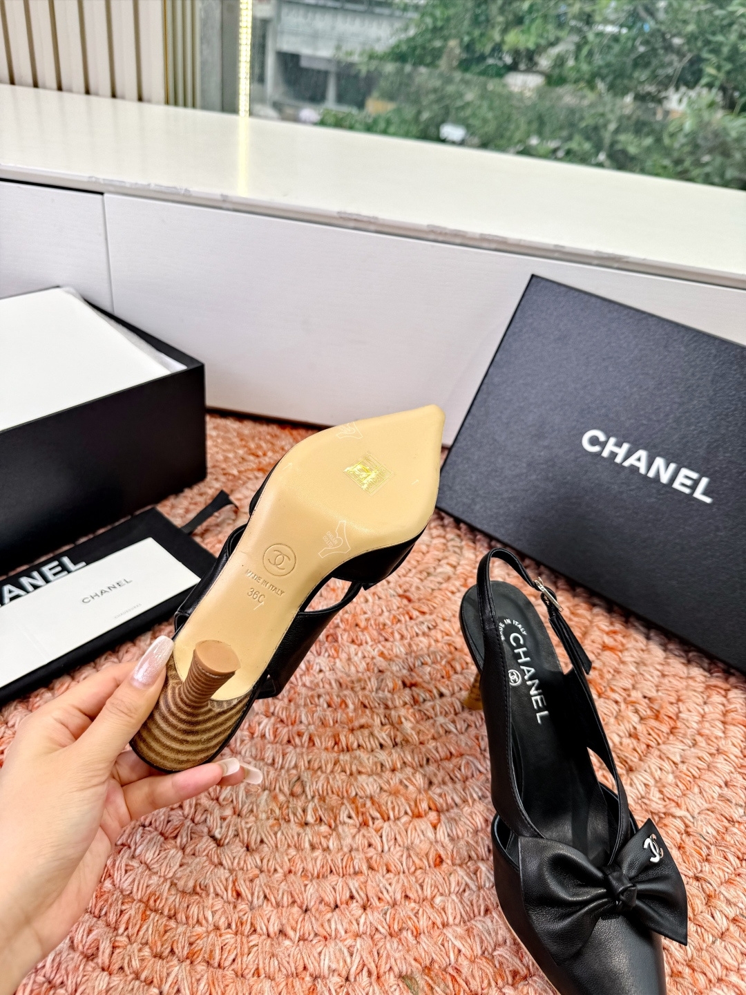 🌾G030😀顶级品质CHANE*｜小香2026走秀款猫跟蝴蝶结尖头高跟鞋如果说季节有味道春夏应该是香香甜