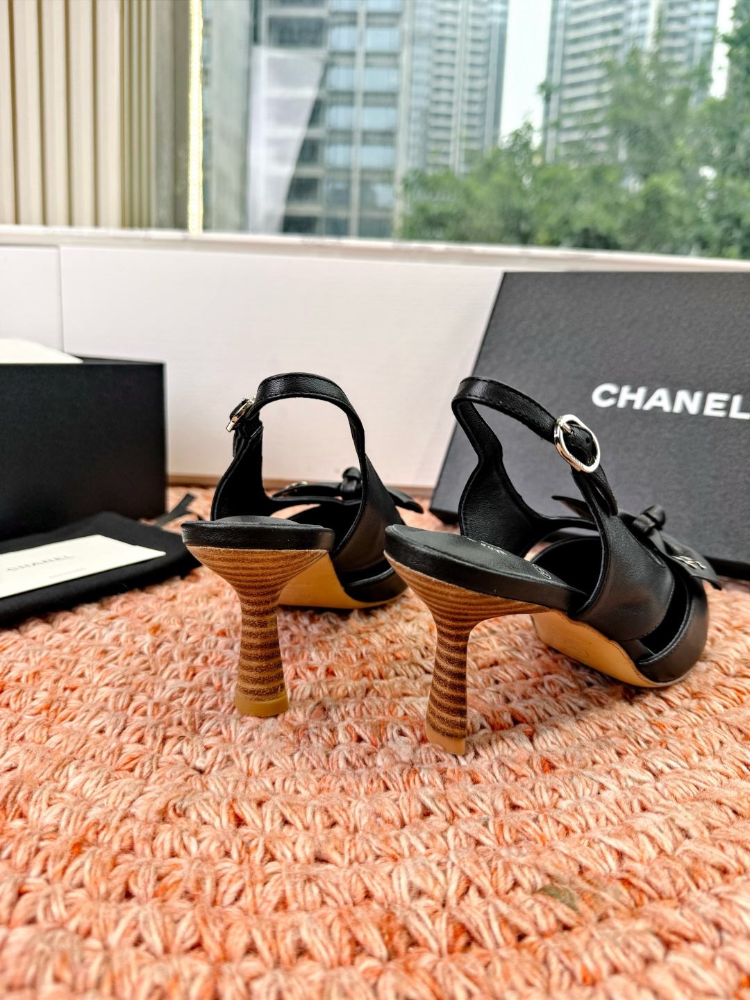 🌾G030😀顶级品质CHANE*｜小香2026走秀款猫跟蝴蝶结尖头高跟鞋如果说季节有味道春夏应该是香香甜