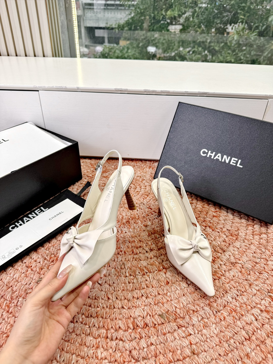 🌾G030😀顶级品质CHANE*｜小香2026走秀款猫跟蝴蝶结尖头高跟鞋如果说季节有味道春夏应该是香香甜